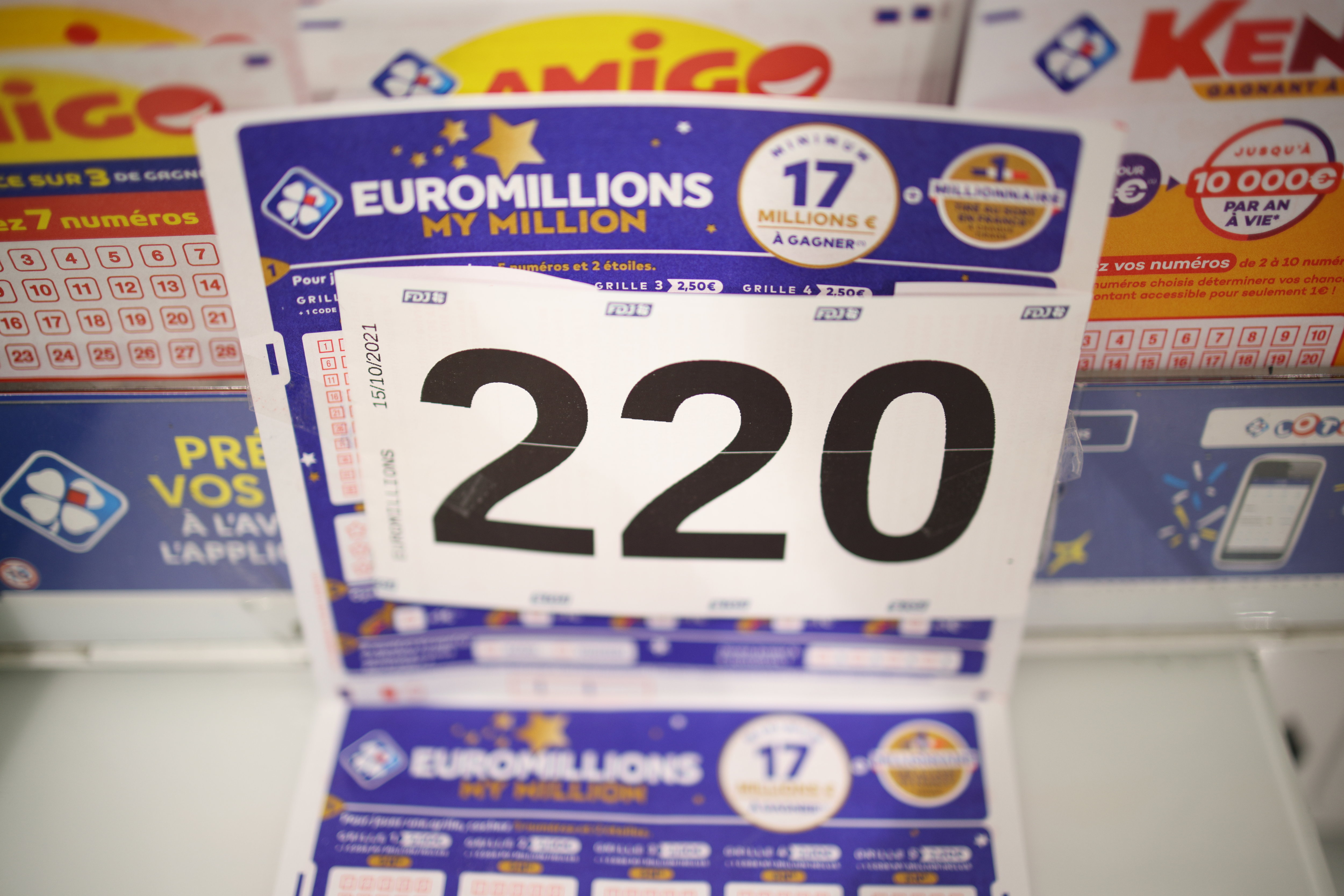 Dou Vient Le Gagnant De Leuromillion Qu'est ce qu'on va faire de tout ça ?» : ce qui passe par la tête d'un  grand gagnant de l'EuroMillions ou du Loto - Le Parisien