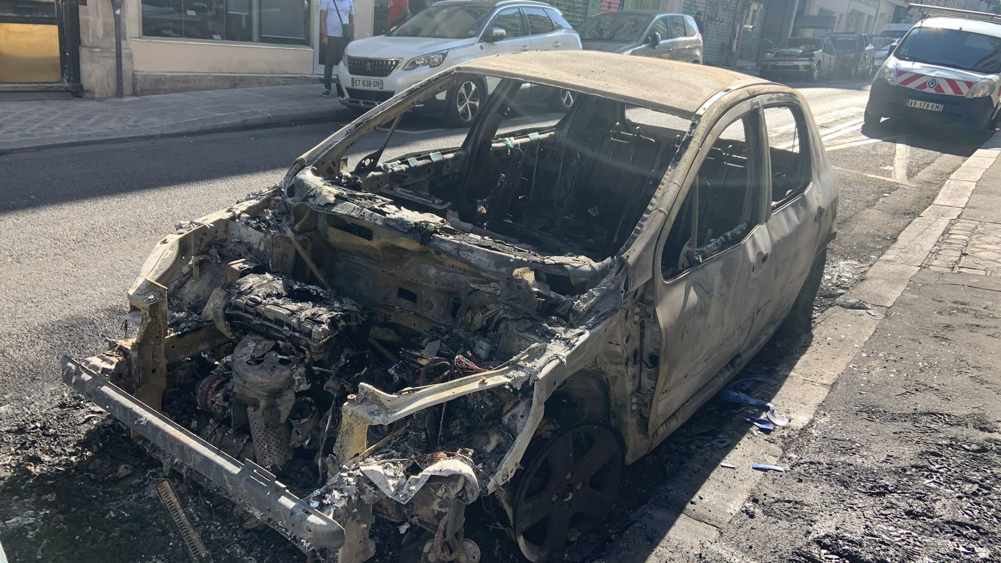 Une vingtaine de véhicules ont été incendiés en mai et juin dans le IIIe arrondissement de Paris. Une quarantaine de victimes ont été recensées. DR