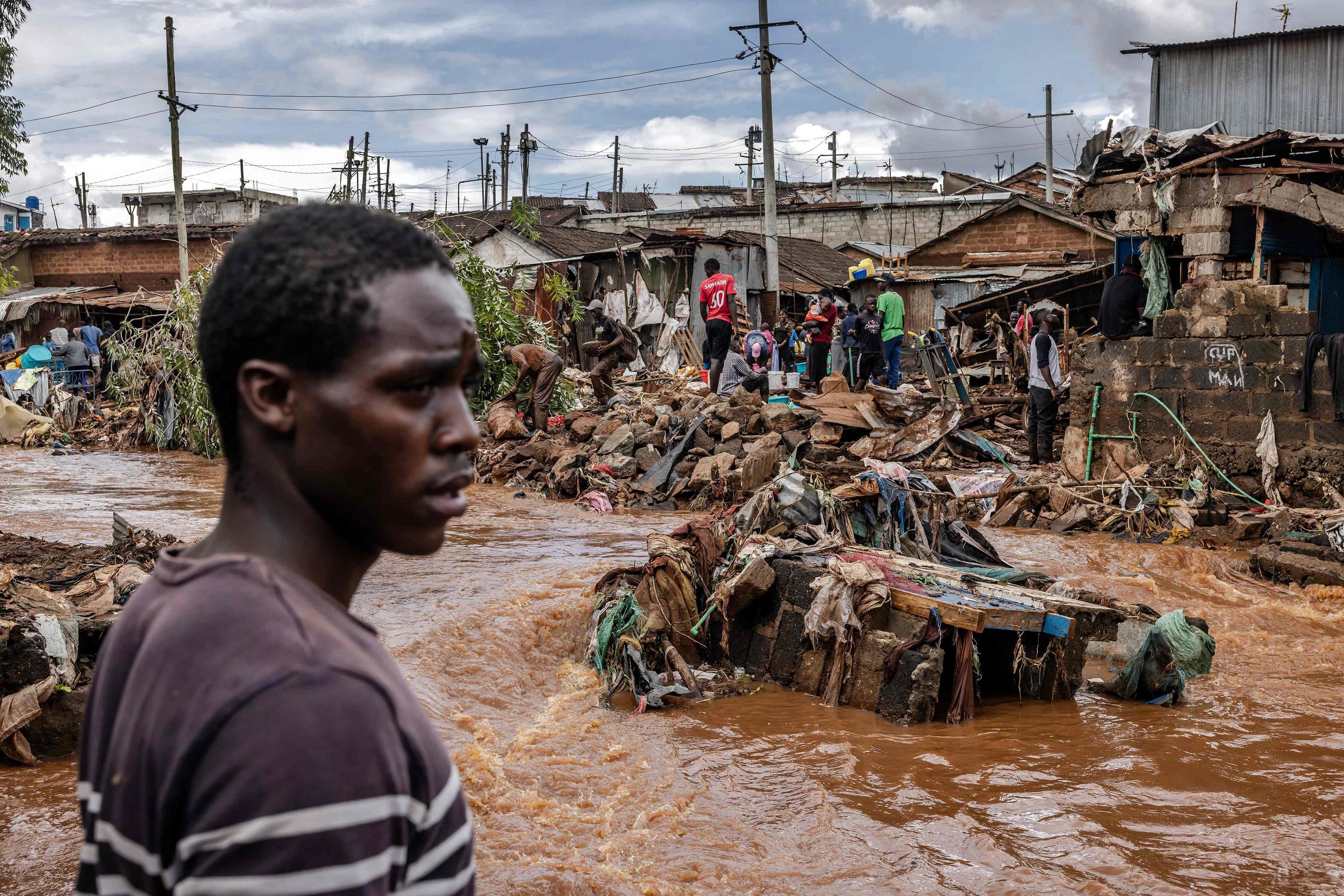 Des pluies torrentielles ont déclenché des inondations et provoqué le chaos dans tout le Kenya. AFP/Luis Tato