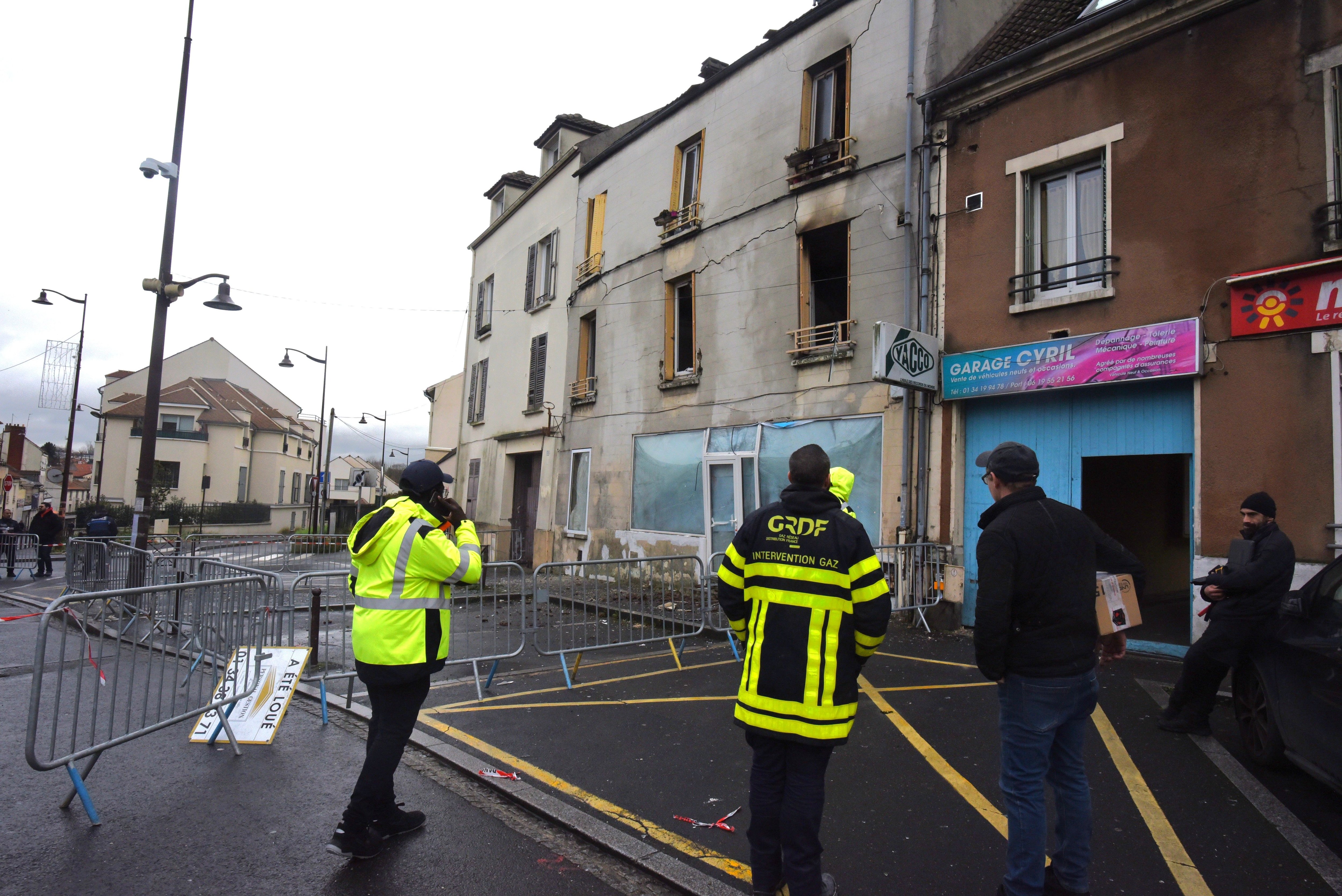 Sarcelles (Val-d’Oise), ce mardi 12 décembre. L'explosion de l’immeuble du 58, rue Pierre-Brossolette a fait cinq blessés légers. LP/Frédéric Naizot