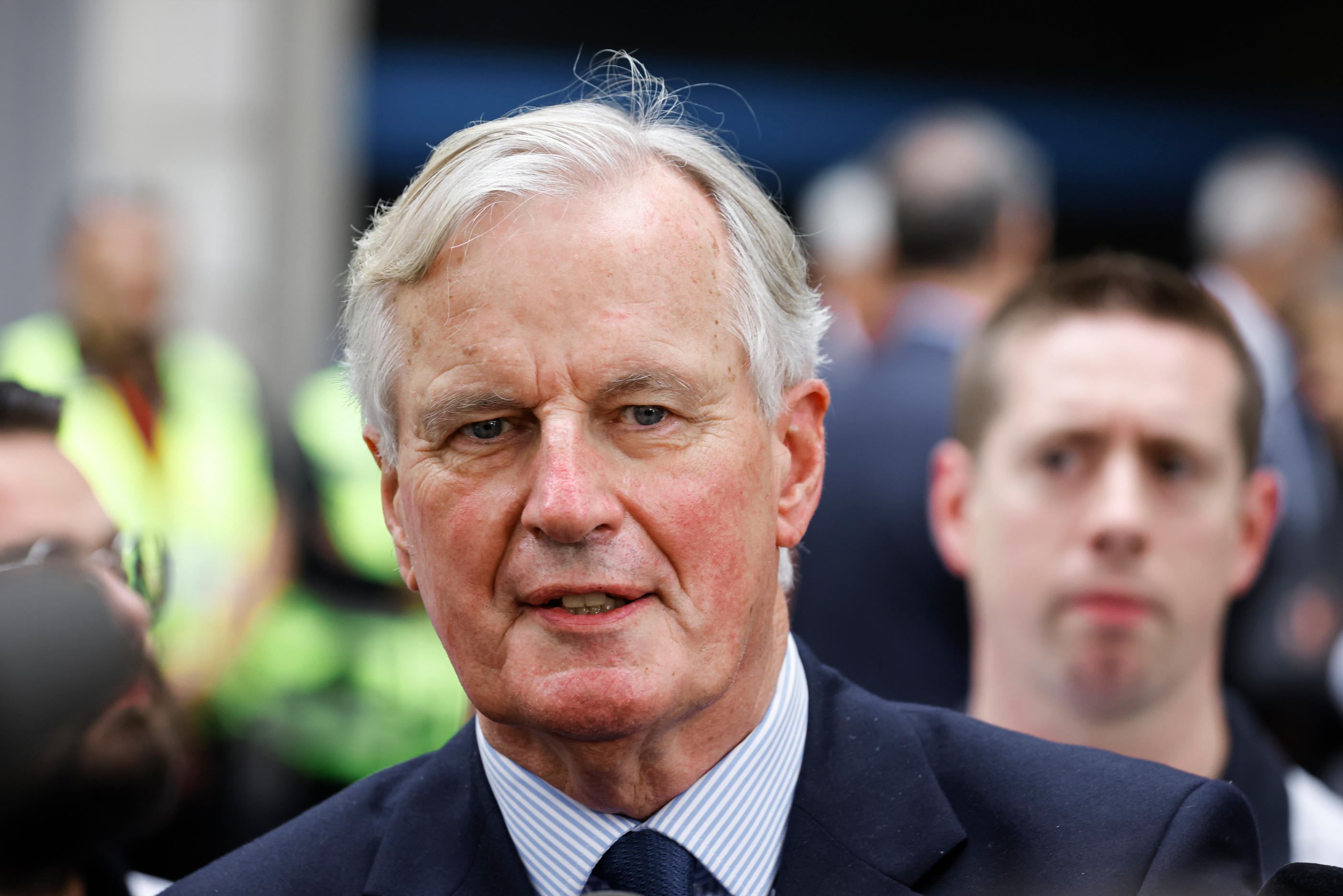 Le Premier ministre Michel Barnier le 7 septembre 2024, lors de sa première visite en tant que Premier ministre, à l'hôpital Necker, à Paris. LP/ Olivier Corsan