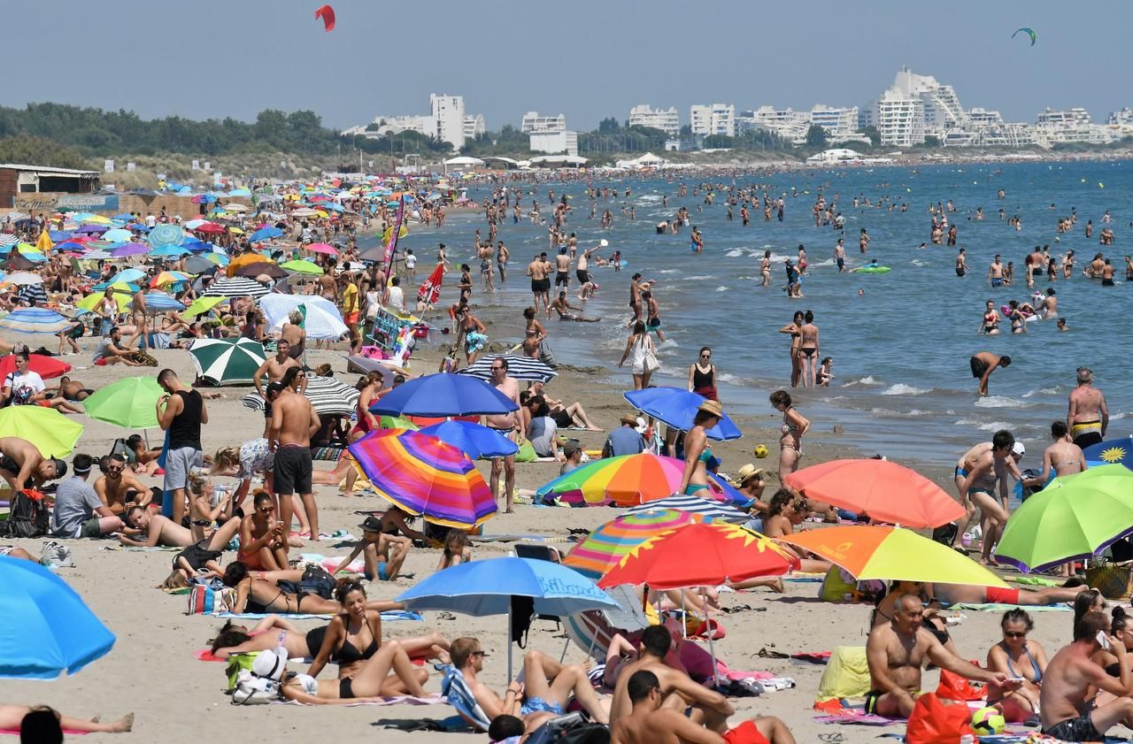 35 euros pour aller à la plage : la fin des parkings gratuits fait des  vagues à Carnon