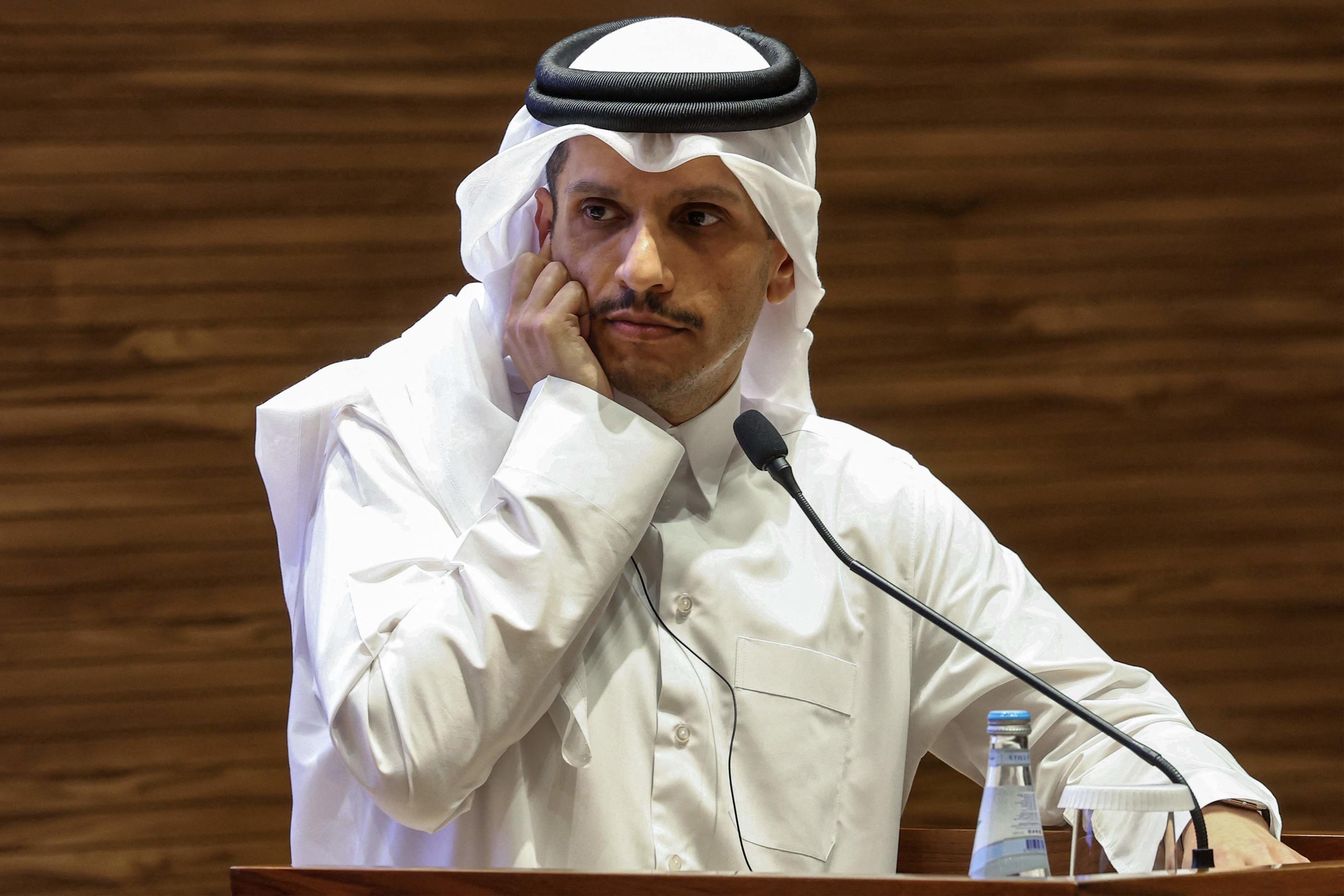 Le Premier ministre et ministre des Affaires étrangères du Qatar, Mohammed ben Abderrahmane Al-Thani, le 17 avril 2024. AFP/KARIM JAAFAR