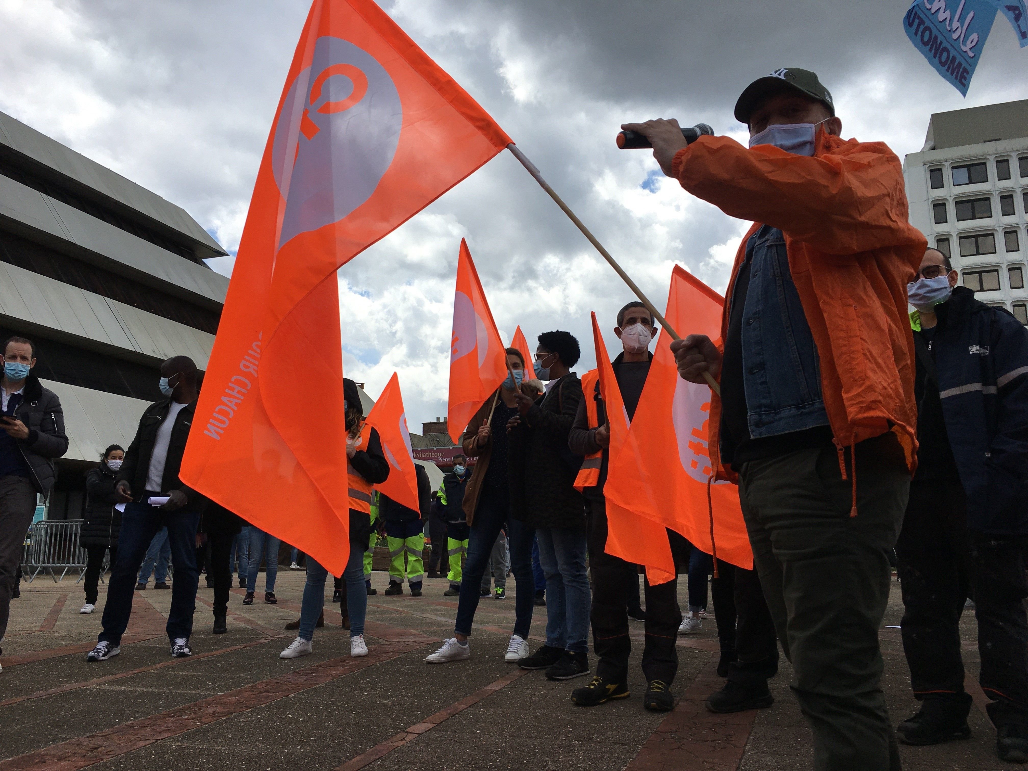 Nanterre: on strike, city officials refuse to lose their days off