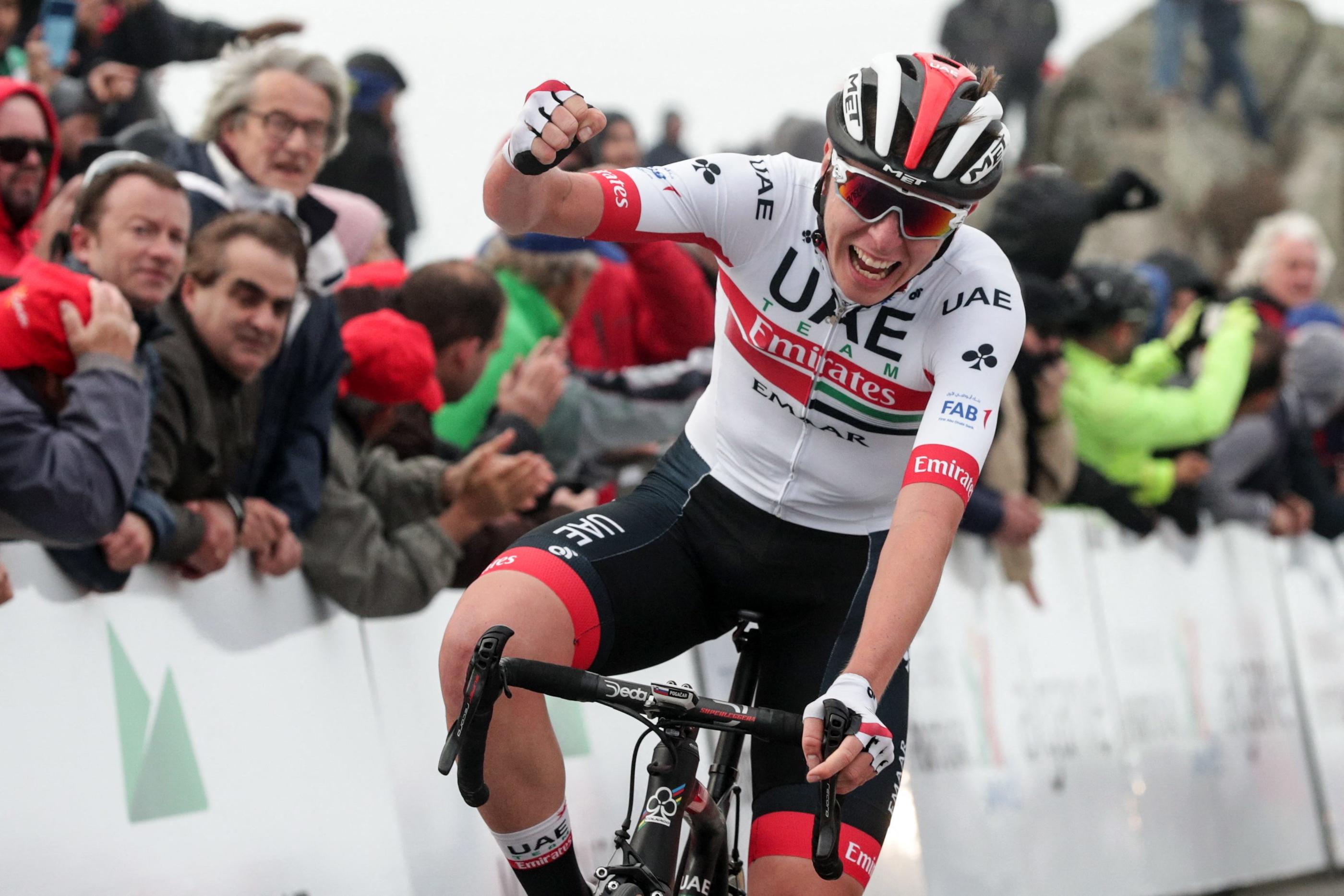 Liège-Bastogne-Liège : Tadej Pogacar s'impose d'un souffle au sprint devant Julian Alaphilippe