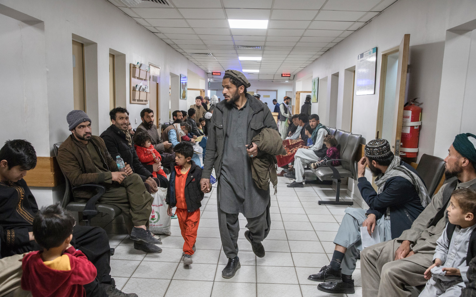 La salle d'attente des consultations pédiatriques de jour de l'hôpital français de Kaboul, en Afghanistan. LP/Oriane Zerah