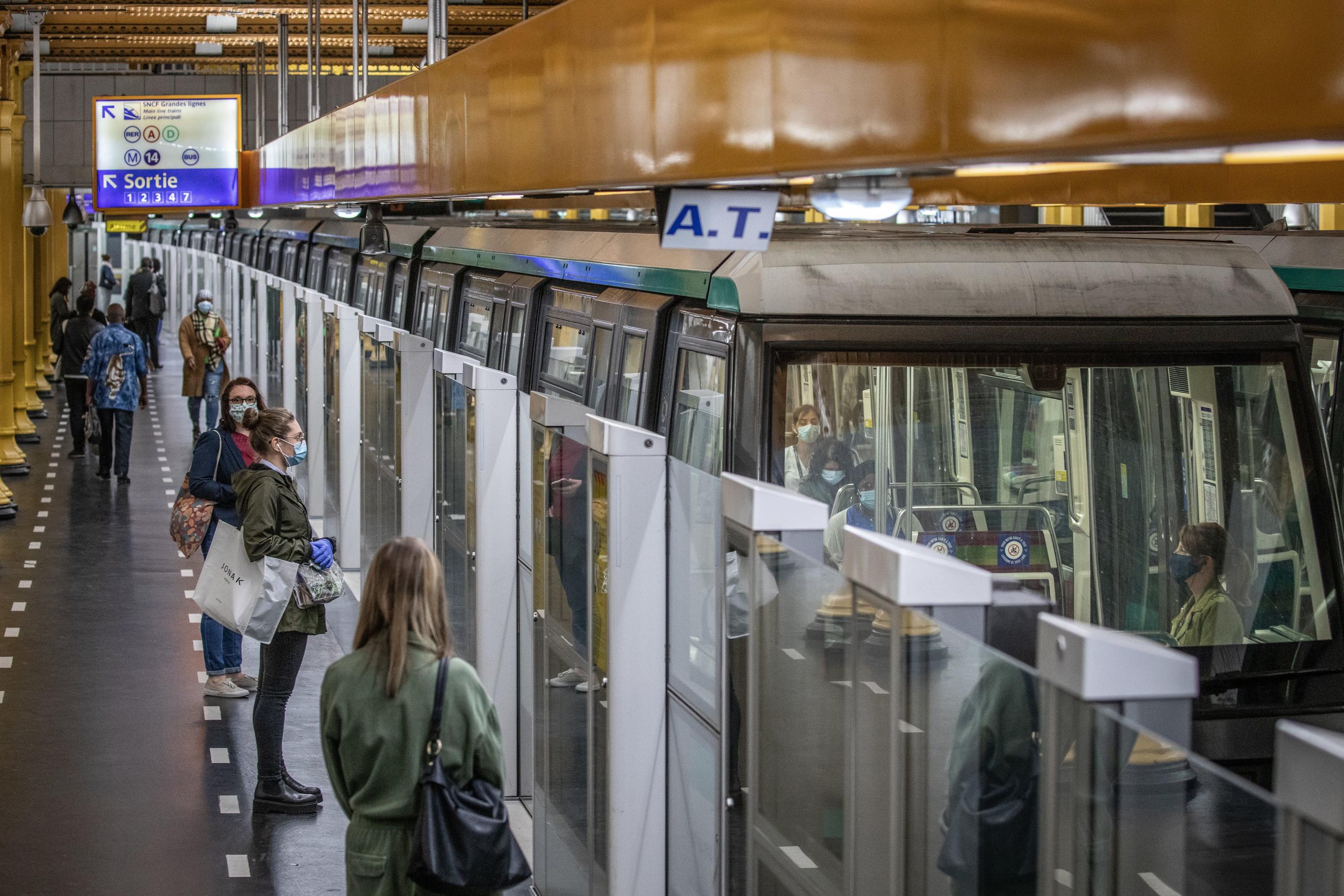 Les prolongements des lignes 1 et 10 du métro sont très attendus par les usagers des transports du Val-de-Marne (Illustration). LP/Fred Dugit