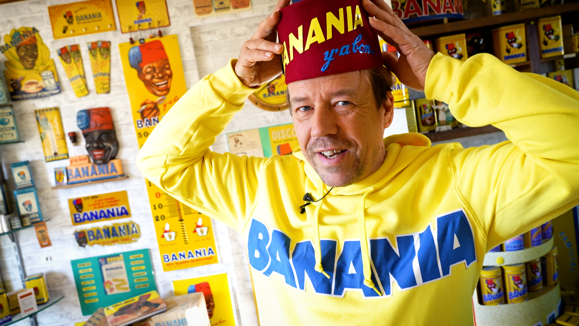 VIDÉO. « Je vis Banania, je dors Banania, je roule Banania » : rencontre  avec un collectionneur fou de la marque de chocolat en poudre - Le Parisien