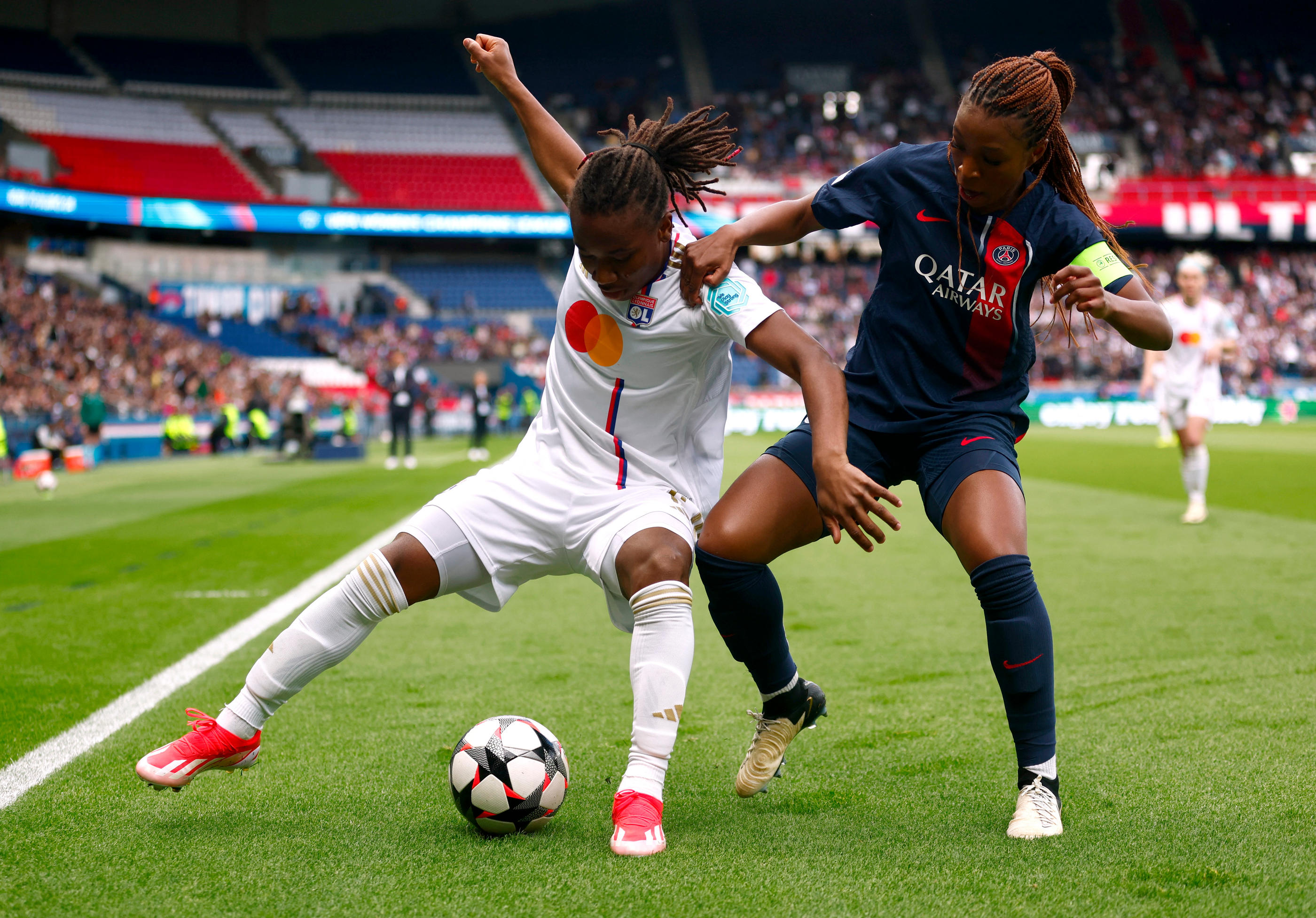 Grace Geyoro et les Parisiennes ont échoué contre Lyon en demi-finale de Ligue des champions (REUTERS/Gonzalo Fuentes)