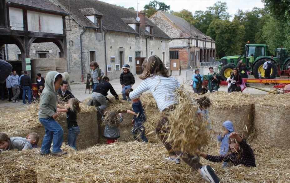 <b>Rambouillet, Bergerie nationale.</b>  