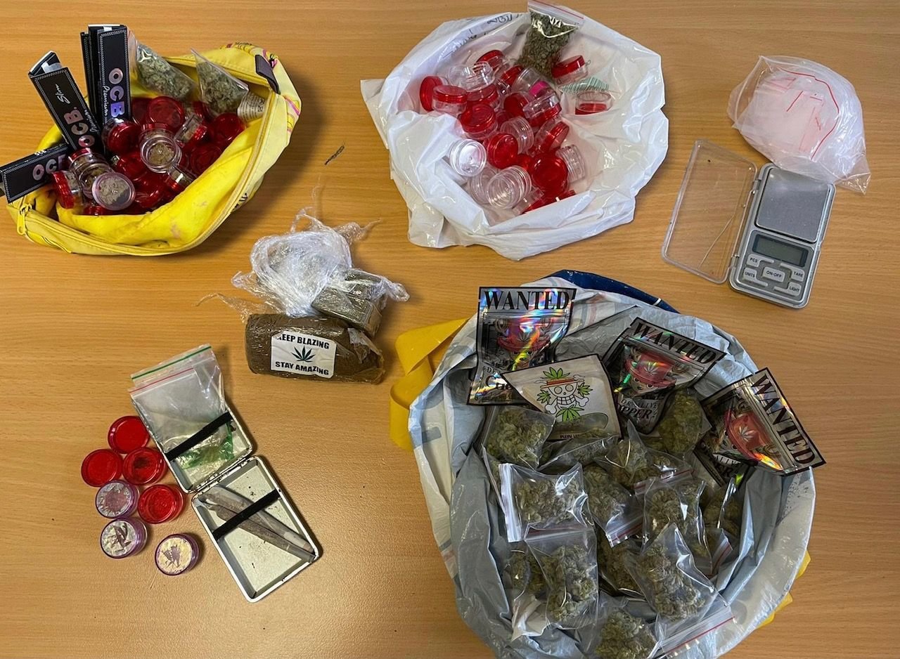 VItry-sur-Seine. Plus de 600 g de résine de cannabis et d'herbe ont été découverts dans l'appartement d'une nourrice à Vitry-sur-Seine, mercredi. DR