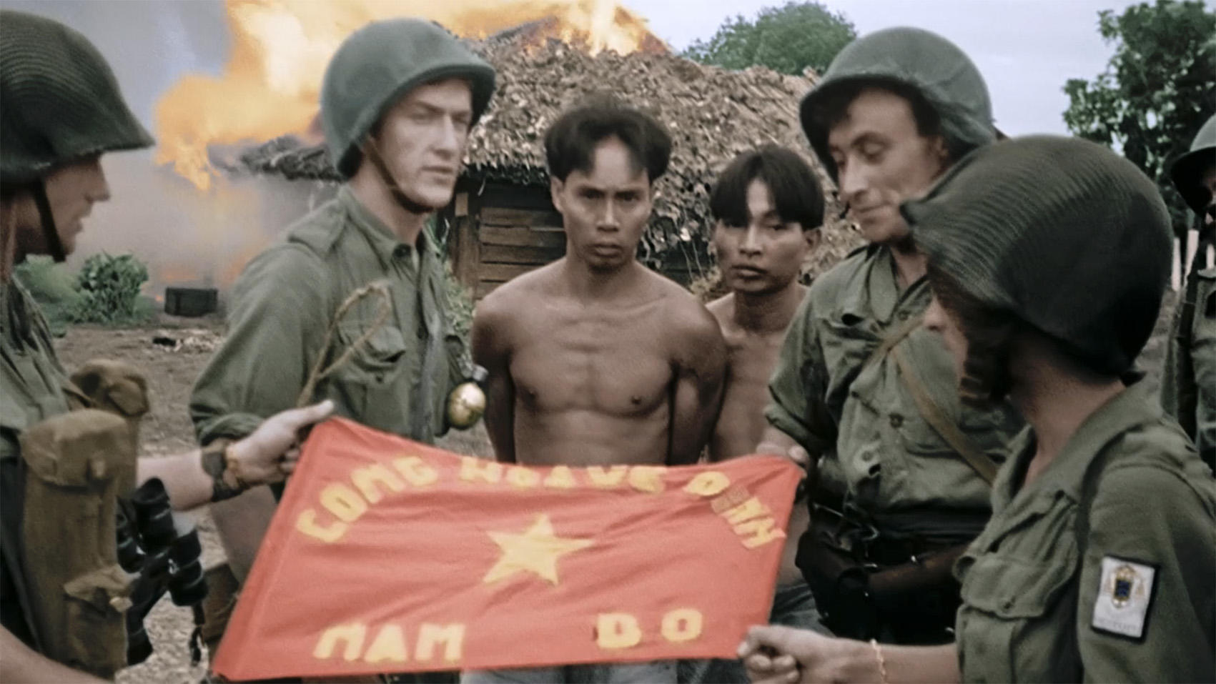 «Indochine : Une guerre oubliée» est un documentaire qui retrace avec des images d’archives et des témoignages, les différentes facettes d’une guerre complexe et meurtrière. Cinétévé/ECPAD/FTV