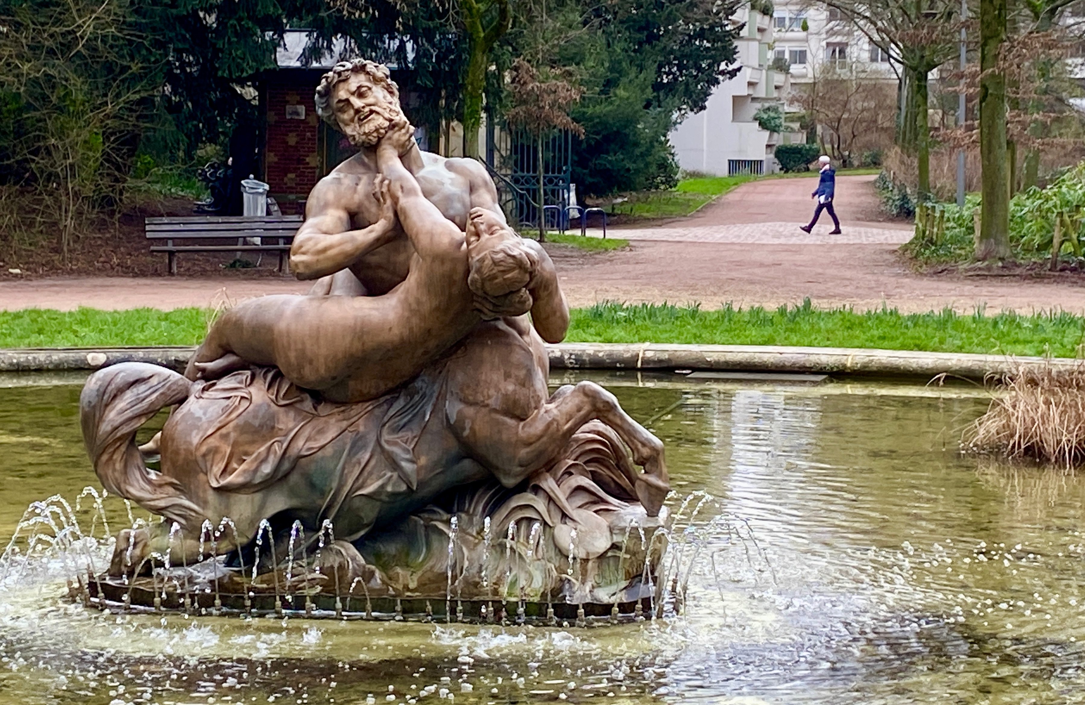 Promenade dans un Rouen coquin pour la Saint-Valentin - Le Parisien