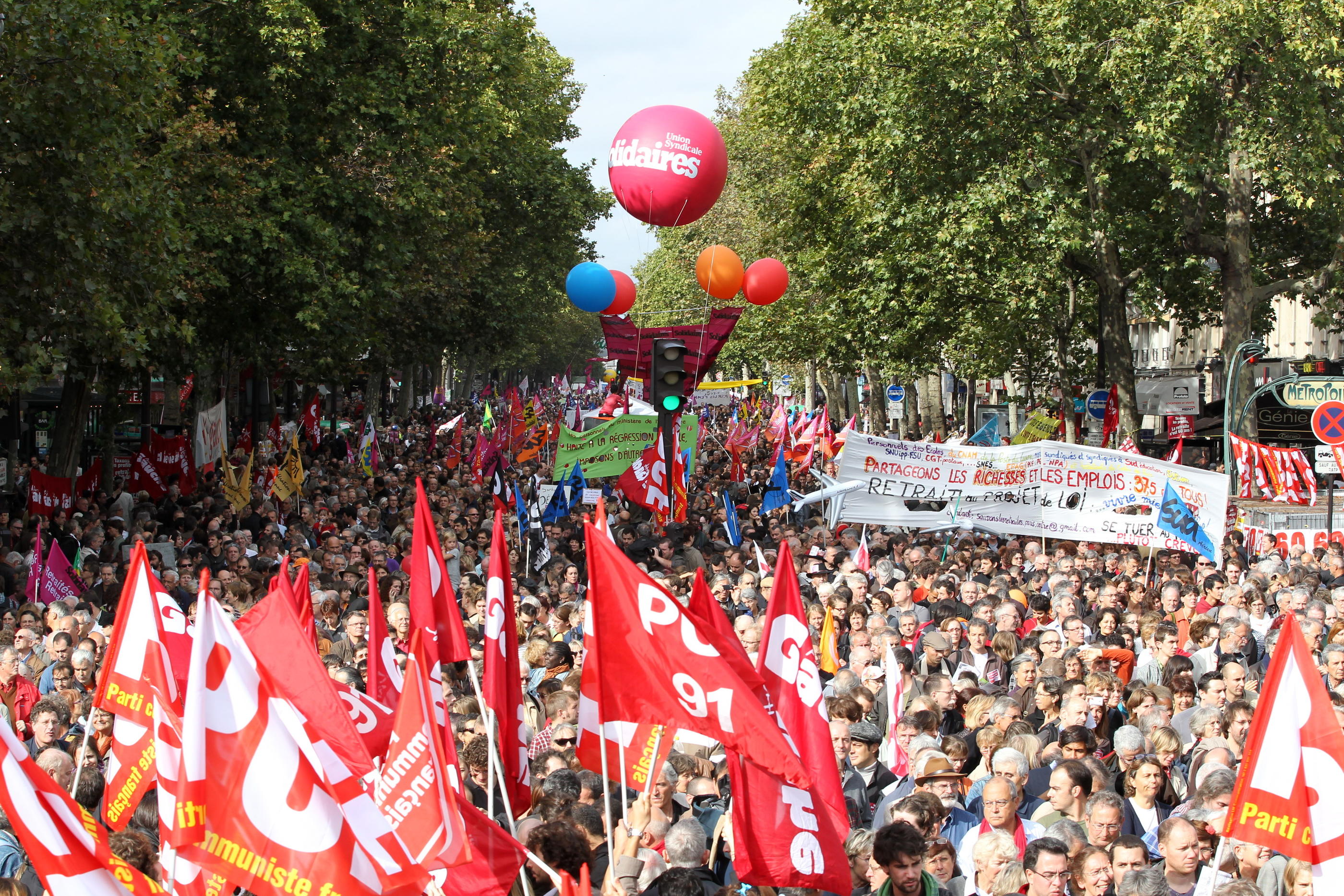 Les syndicats s'attendent à une très forte participation lors de la journée de mobilisation ce jeudi 19 janvier contre la réforme des retraites. LP/Olivier Lejeune