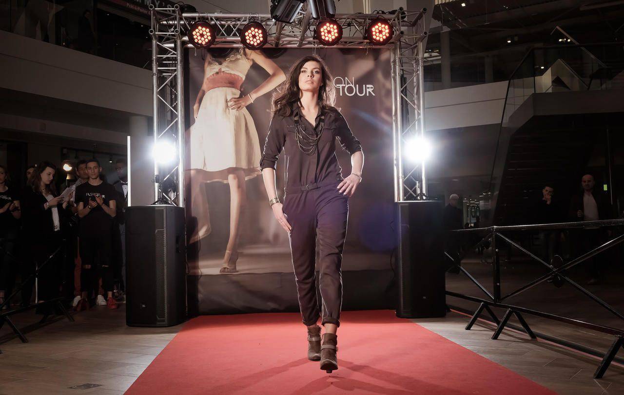 <p>Native d&rsquo;Oissery, Manon Gibot, &eacute;l&egrave;ve de Terminale S, concourra ce dimanche &agrave; Paris lors de la finale du Fashion Tour.</p>