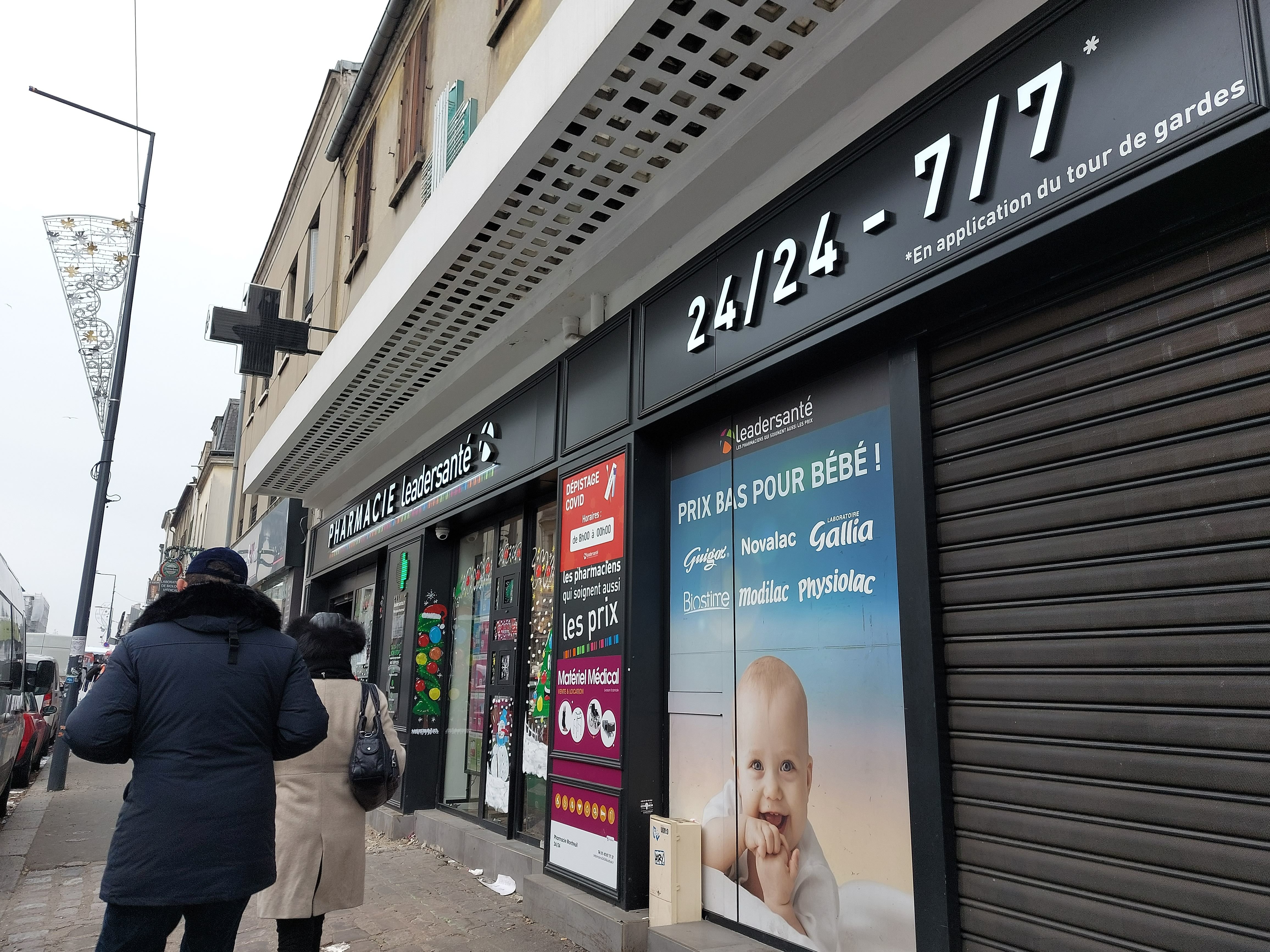 Il existe deux pharmacies ouvertes sept jours sur sept et 24 heures sur 24 en Seine-Saint-Denis. L'une d'elles est située rue de Paris à Montreuil, près de la Croix-de-Chavaux. LP/E.M.