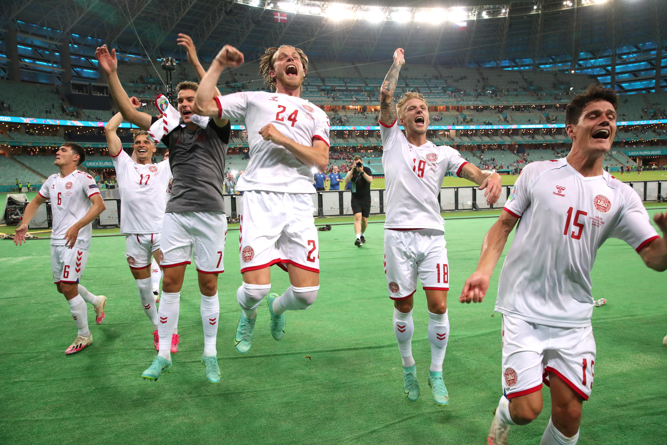 Les Danois vont tenter d'atteindre leur première finale depuis 1992. TOLGA BOZOGLU/Reuters