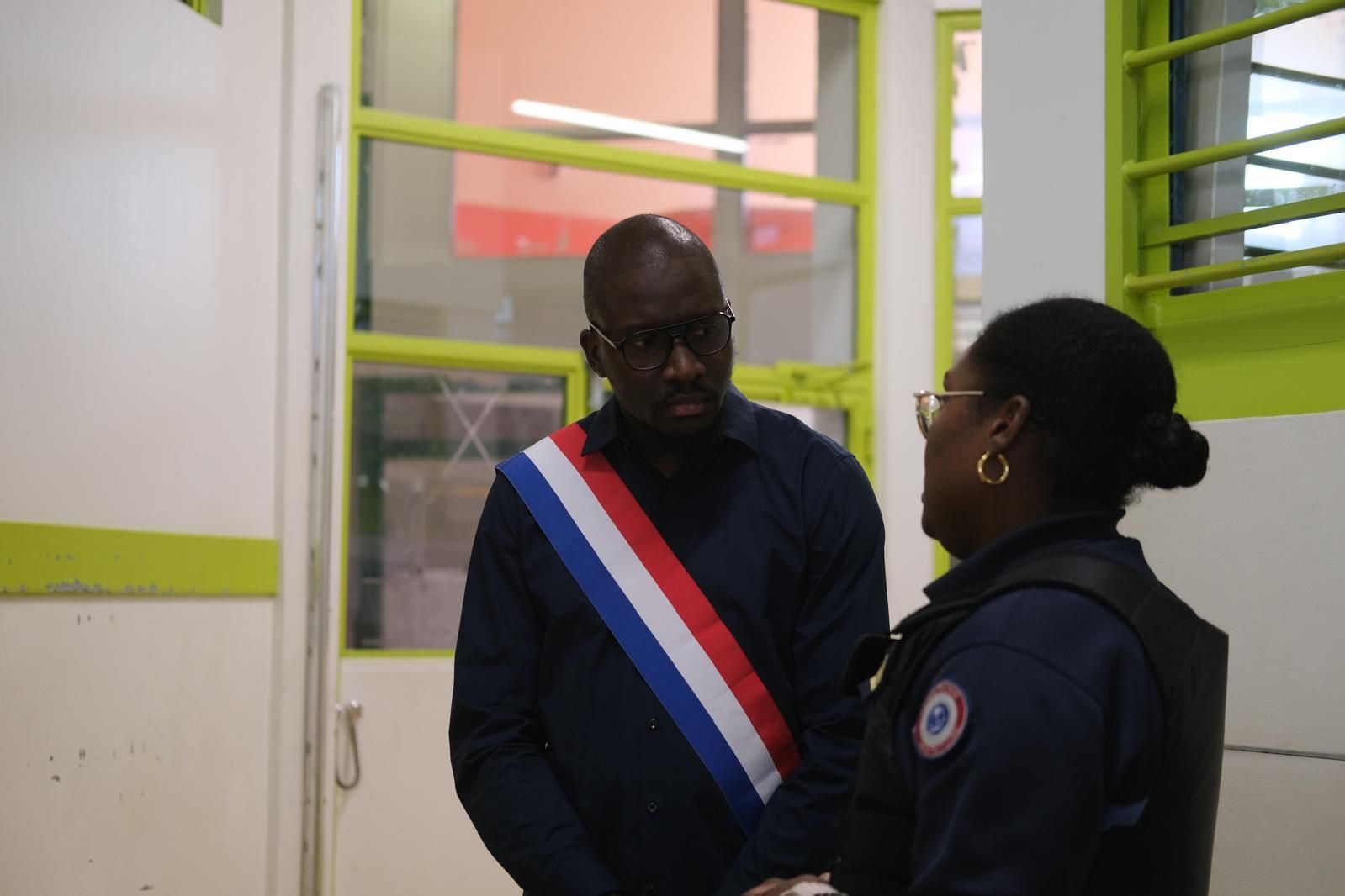 Villepinte (Seine-Saint-Denis), ce jeudi. Comme son mandat de parlementaire le lui permet, le député Aly Diouara a exercé son droit de visite à la maison d'arrêt de Villepinte. LP/Amélie Com