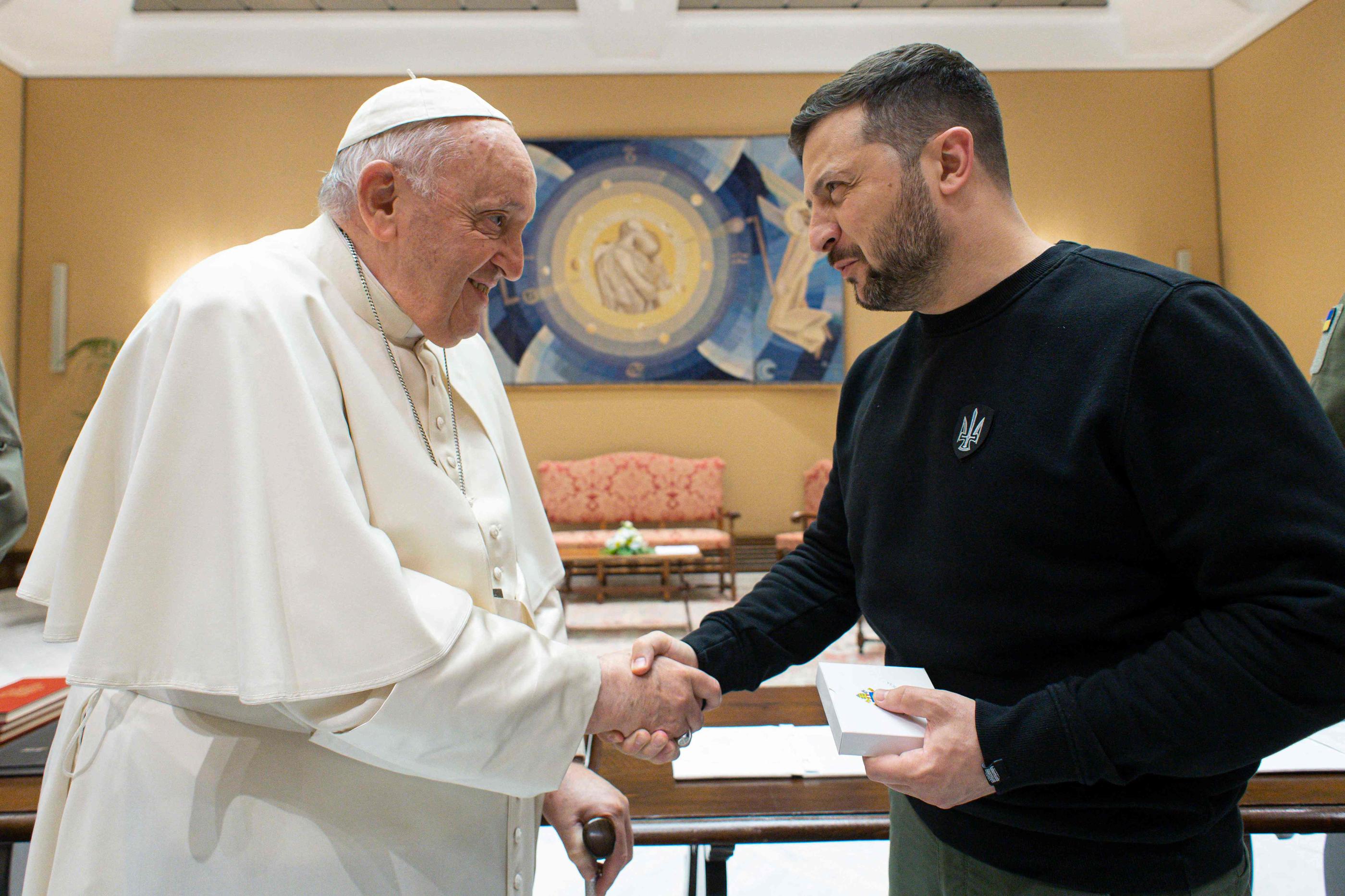 L'entretien entre le pape François et Volodymyr Zelensky a duré une quarantaine de minutes. AFP/Vatican