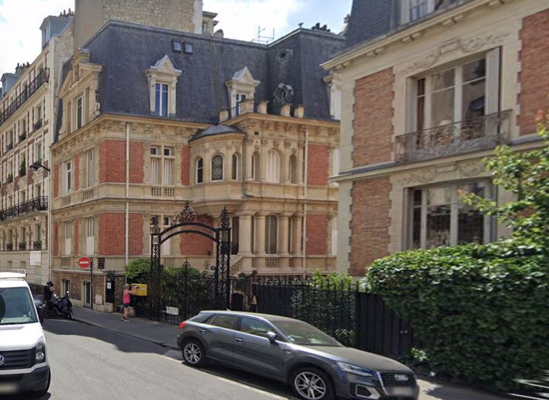 Les faits ont eu lieu avenue des Chalet, sà Paris (XVIe), une voie privée cossue fermée à chaque bout. DR/Google Street View