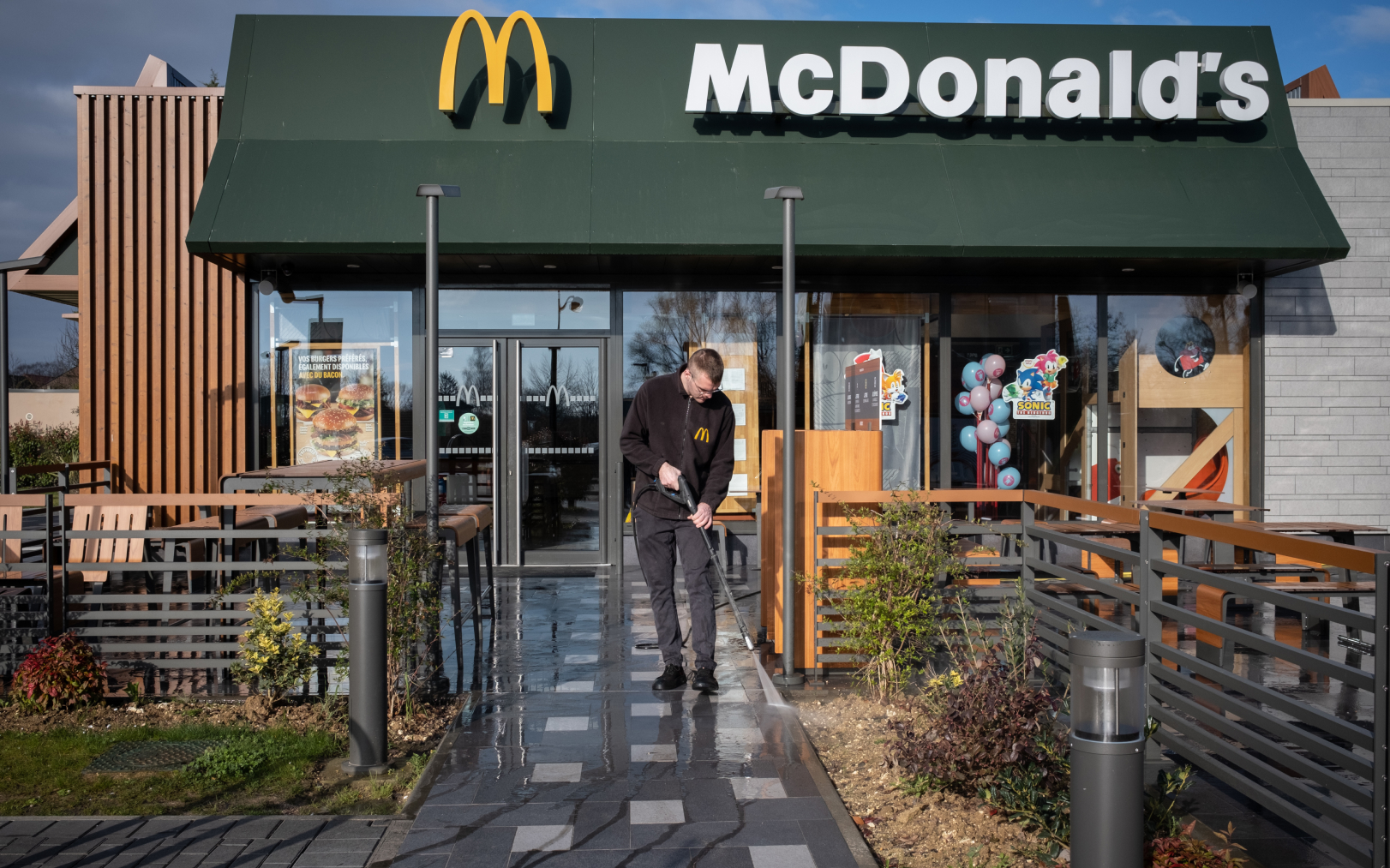 McDonald’s commence à s’implanter dans des communes de plus en plus petites en France, ici un restaurant ouvert en décembre 2022 à Beautor (Aisne), commune de moins de 3000 habitants. Hans Lucas pour LP/Aline Lafoy