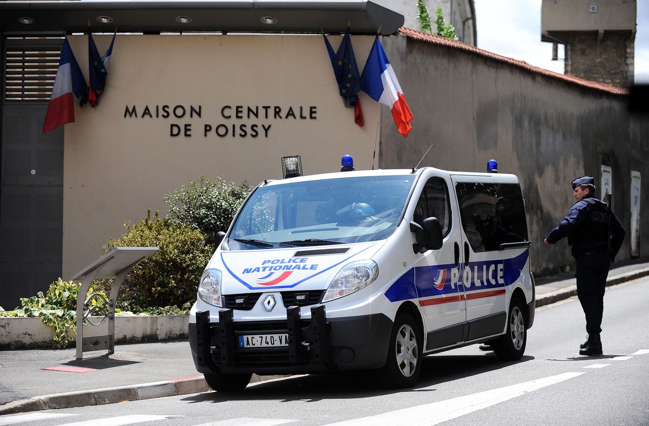 Un détenu de la maison centrale de Poissy (Yvelines) et une surveillante de l’administration pénitentiaire ont été condamnés pour trafic de drogue (Illustration). LP/Y.F.