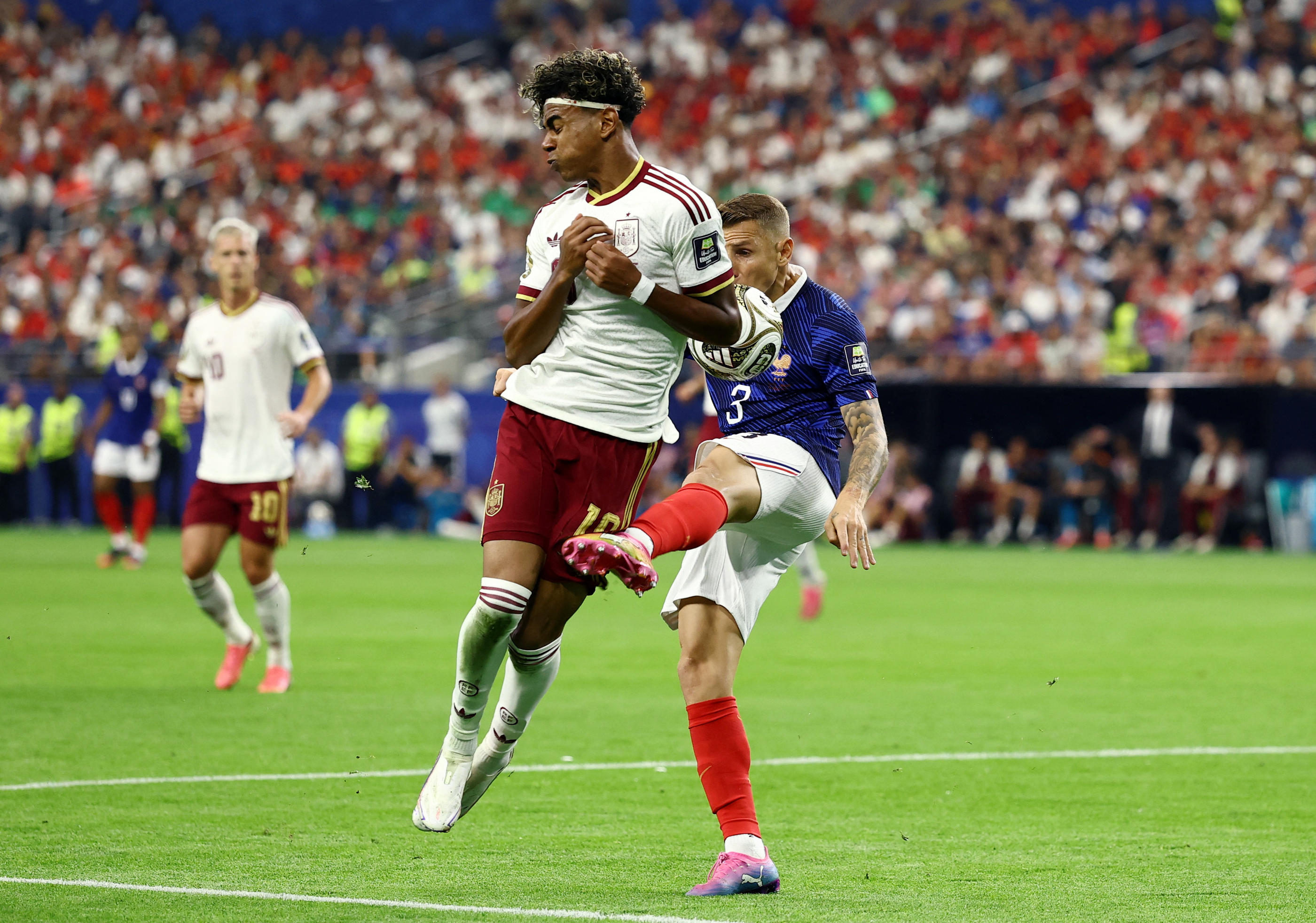 Mexique-Equateur (2-0) : le résumé de la qualification tout en maîtrise des Mexicains pour un huitième à la maison - Le Parisien