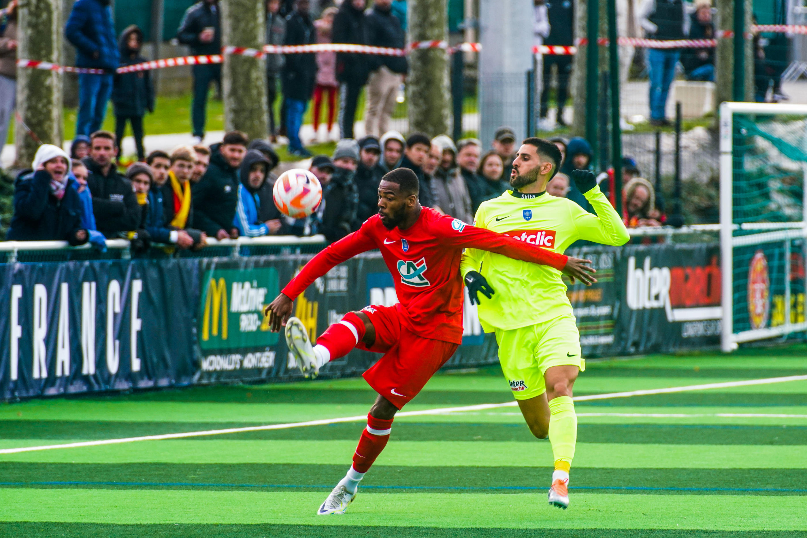 Devon Romil et Linas-Montlhéry ont réalisé un nouvel exploit, le 19 novembre, en battant Paris 13 Athletico, pourtant classé deux divisions au-dessus. Icon Sport/Guillaume Talbot