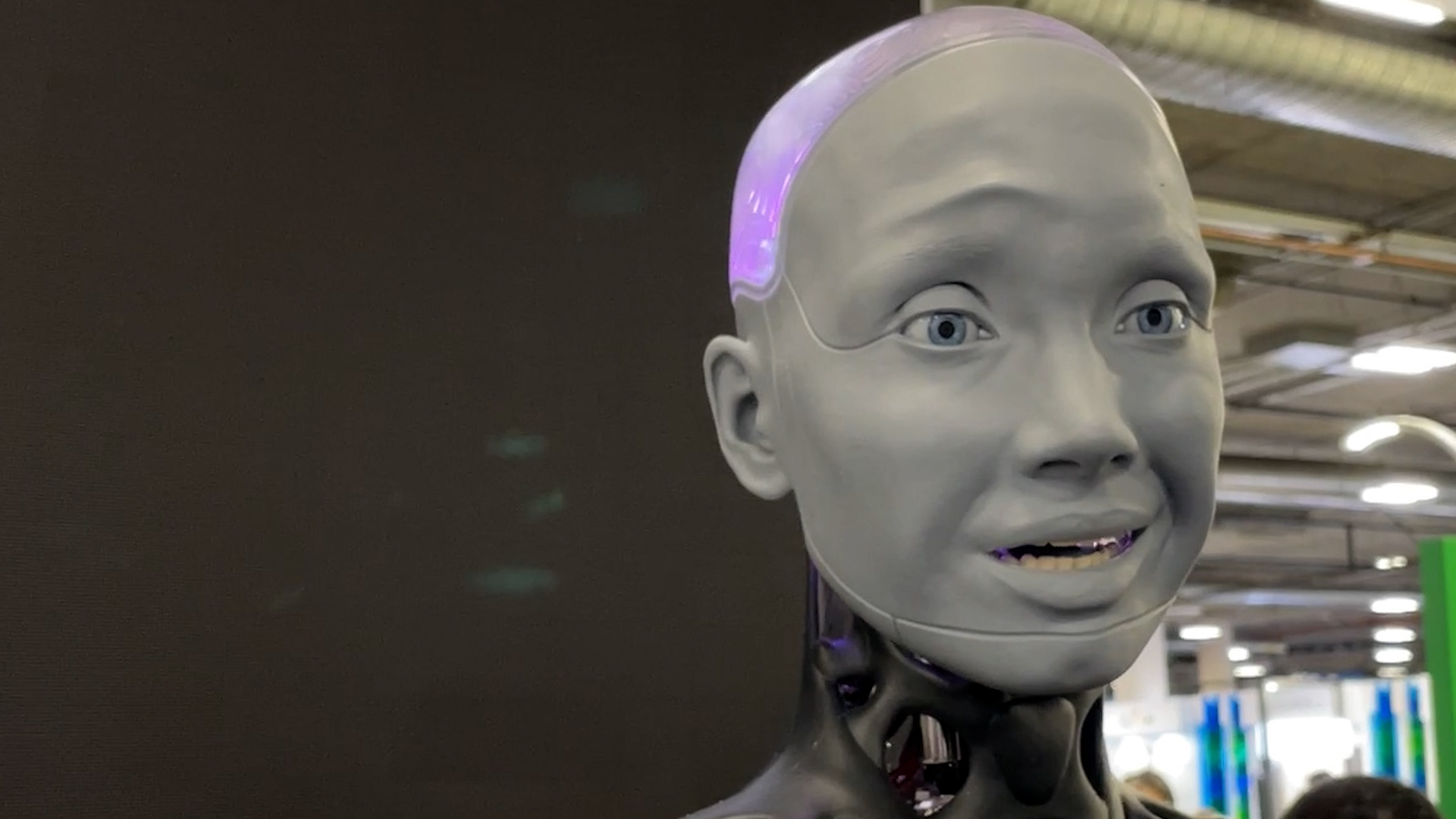 Portrait De Robot Futuriste Femmes Visage Humain Adulte Ethnicité  Caucasienne Hommes Générés Par L'intelligence Artificielle