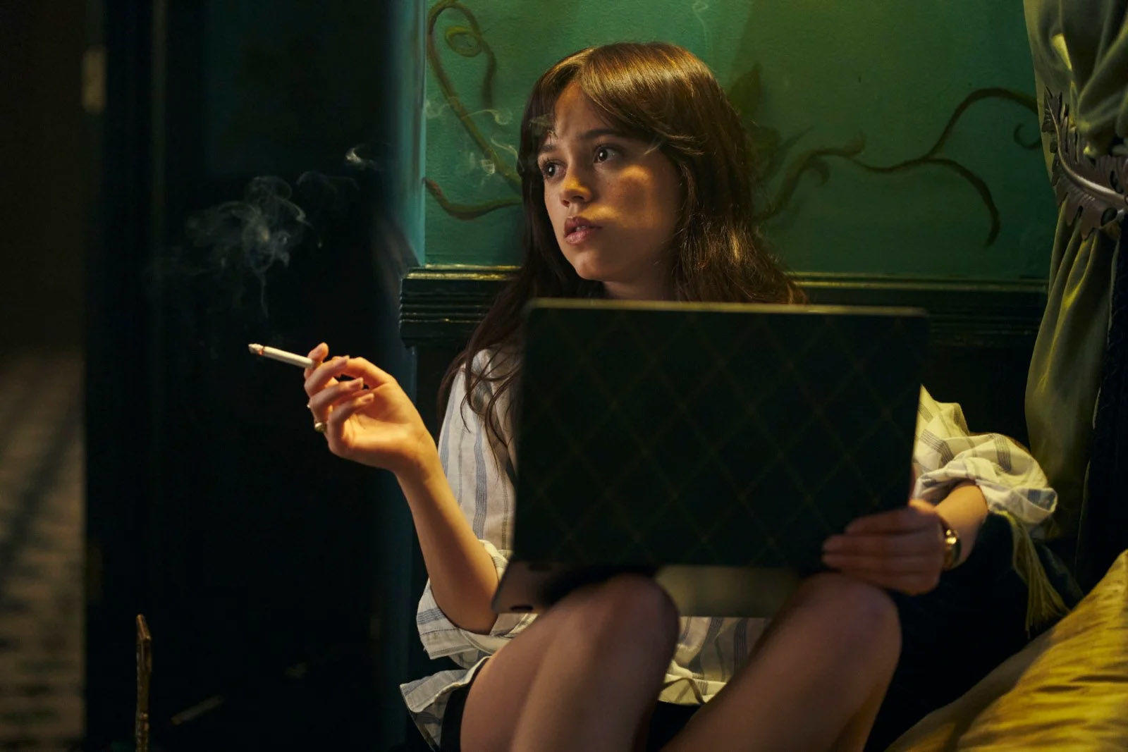 Dans l'embarrassant «Miller’s Girl», Cairo (Jenna Ortega), étudiante de 18 ans, s’engage dans une aventure sensuelle avec son professeur, de trente ans son aîné. Lionsgate/Zac Popik