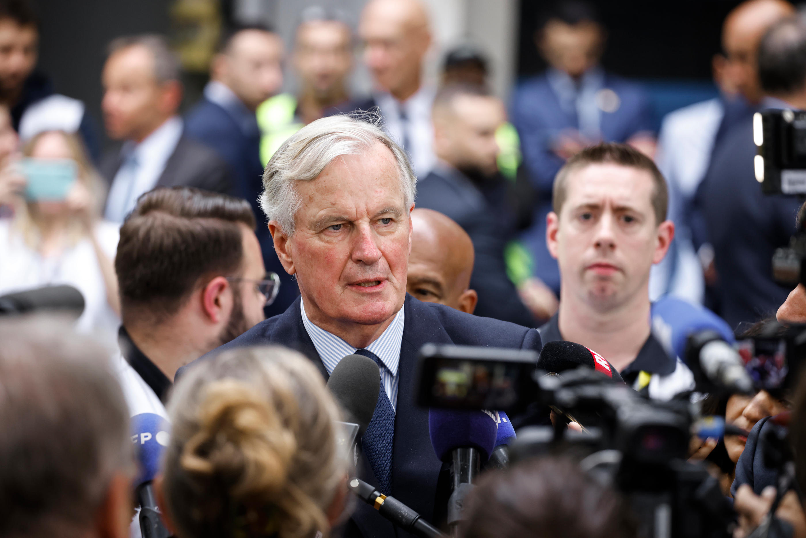 Ce samedi à l'hôpital Necker, le nouveau Premier ministre Michel Barnier a assuré que «la santé publique sera une priorité du gouvernement». LP/Olivier Corsan