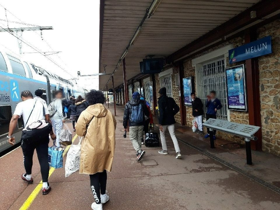 Melun (Seine-et-Marne), le 23 avril. Un train de la ligne R arrive ici en gare de Melun avant de rejoindre Fontainebleau et Montereau. LP/S.B.