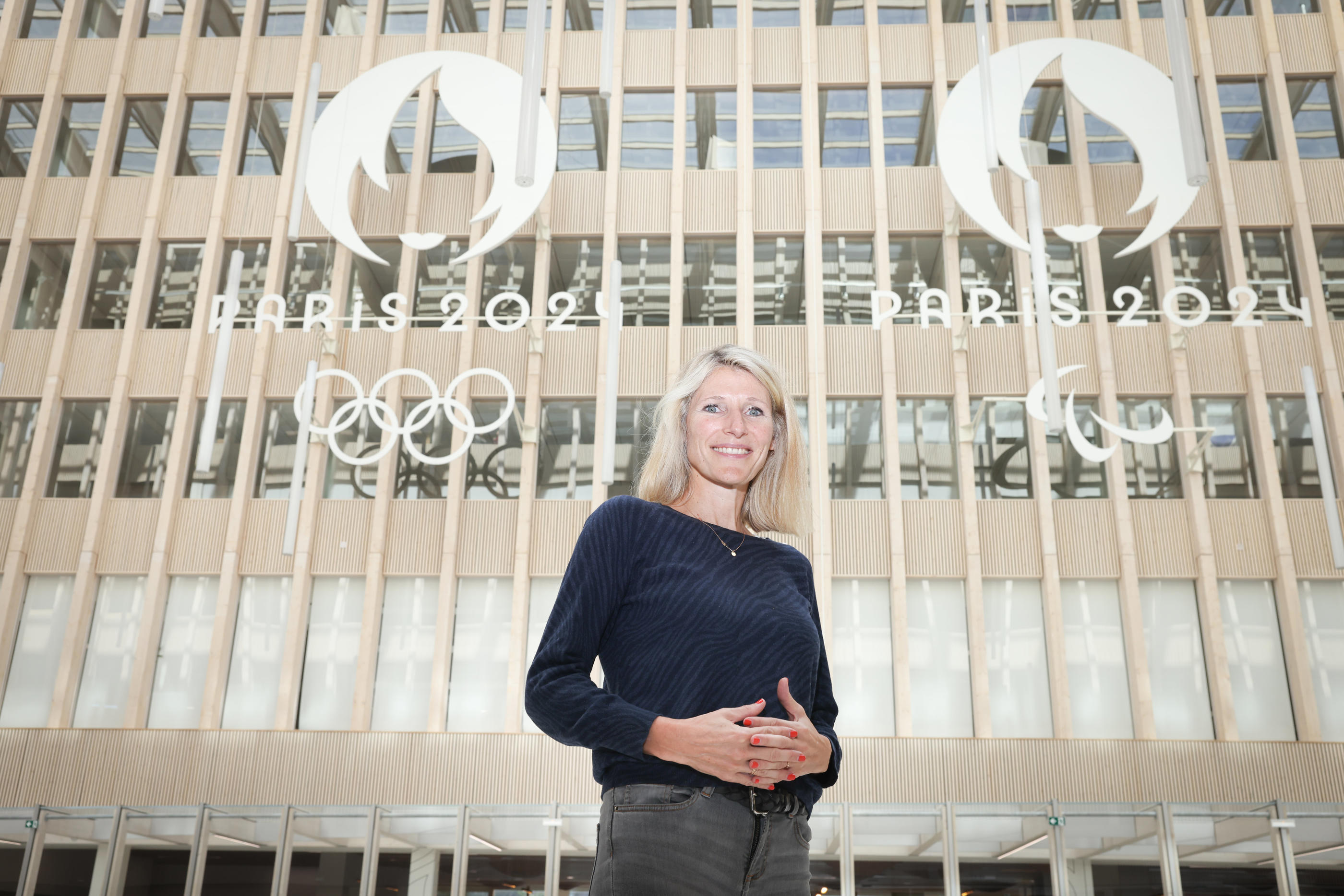Marie Barsacq espère que les nombreuses opportunités offertes par les Jeux de Paris permettront à des personnes éloignées depuis longtemps de l'emploi de se réinsérer. LP/Fred Dugit