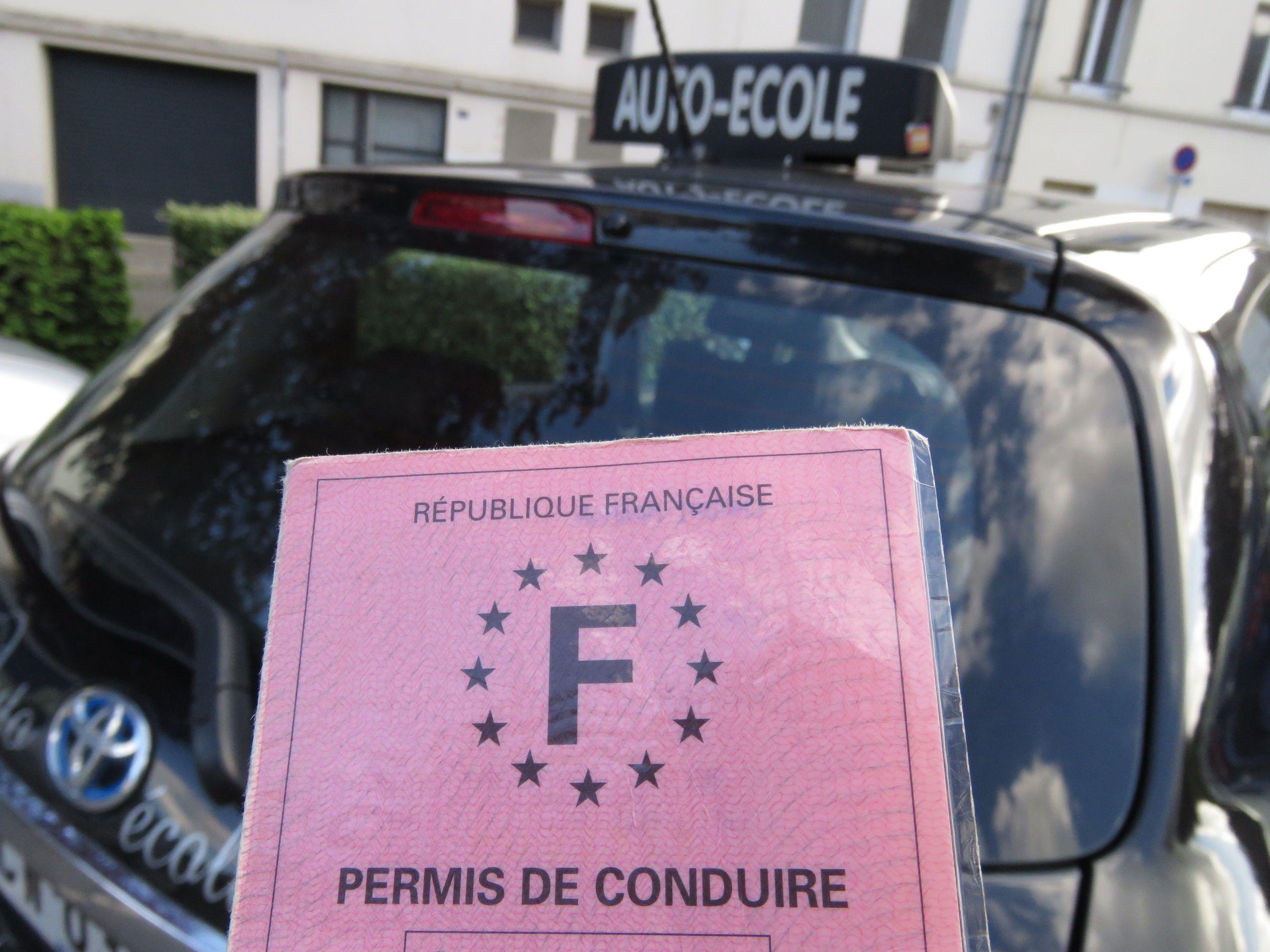 En France, le permis de conduire a 100 ans !