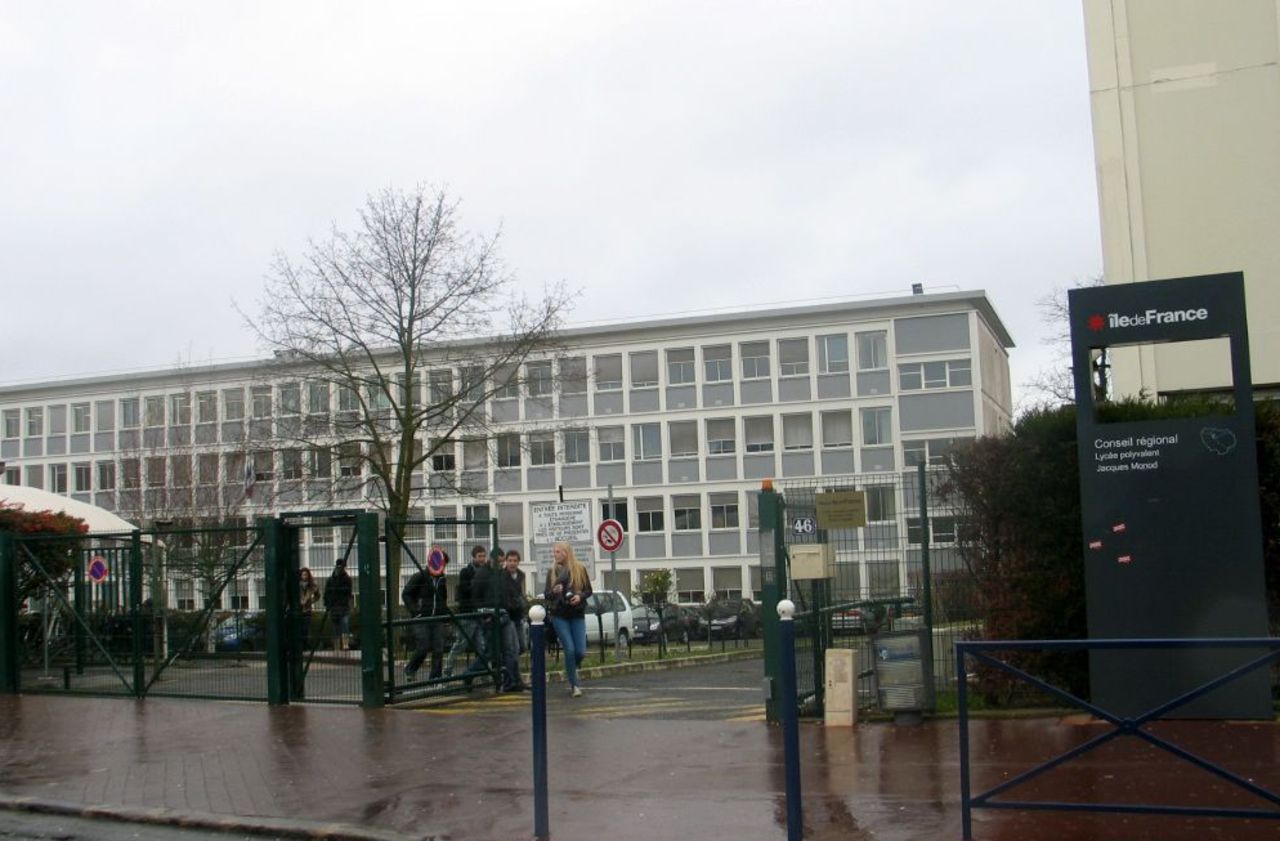 Clamart  les professeurs du lycée Monod font grève  Le Parisien