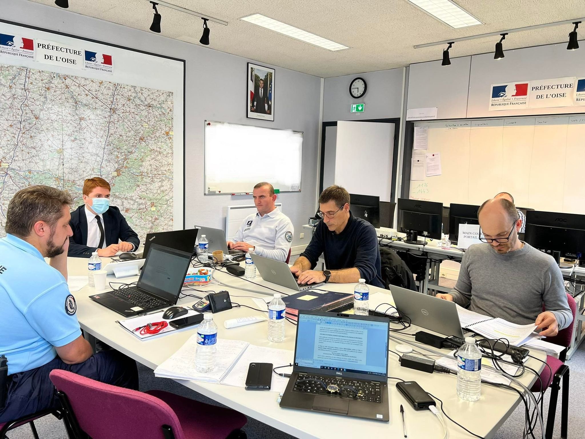 Beauvais, le 18 octobre. Le centre opérationnel départemental est mobilisé depuis le 8 octobre pour gérer la crise générée par la pénurie de carburants. DR