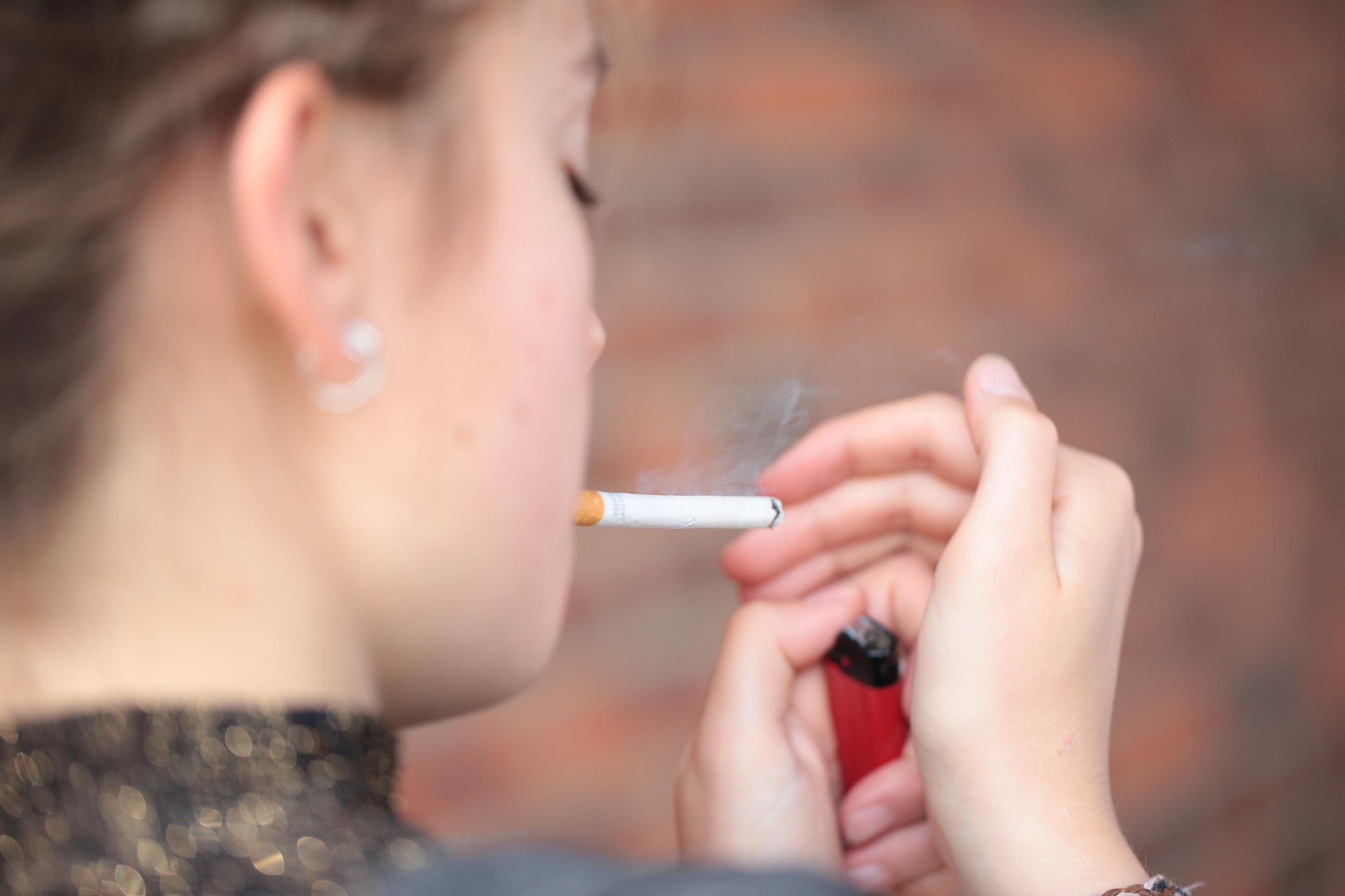 Tabac : la Nouvelle-Zélande veut interdire la cigarette à toute une  génération - Le Parisien