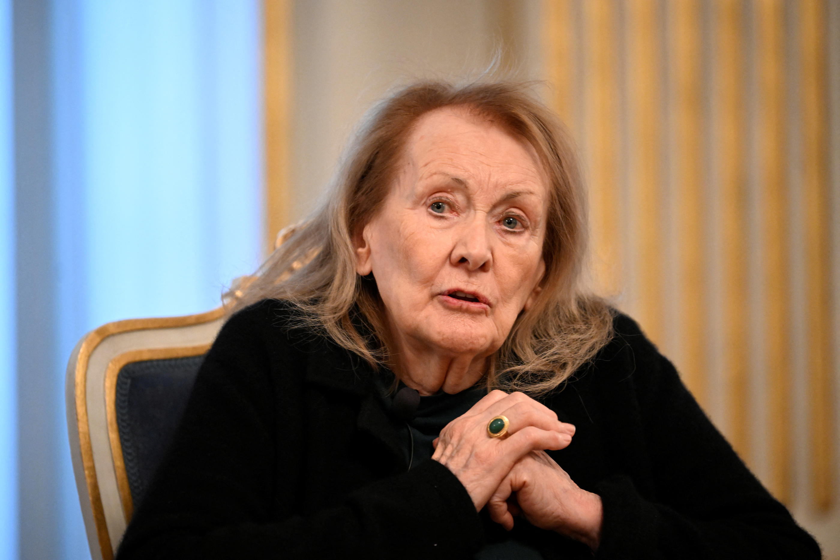 Stockholm, le 6 décembre 2022. L'écrivaine Annie Ernaux reçoit le prix Nobel de littérature. TT News Agency/Anders Wiklund via REUTERS