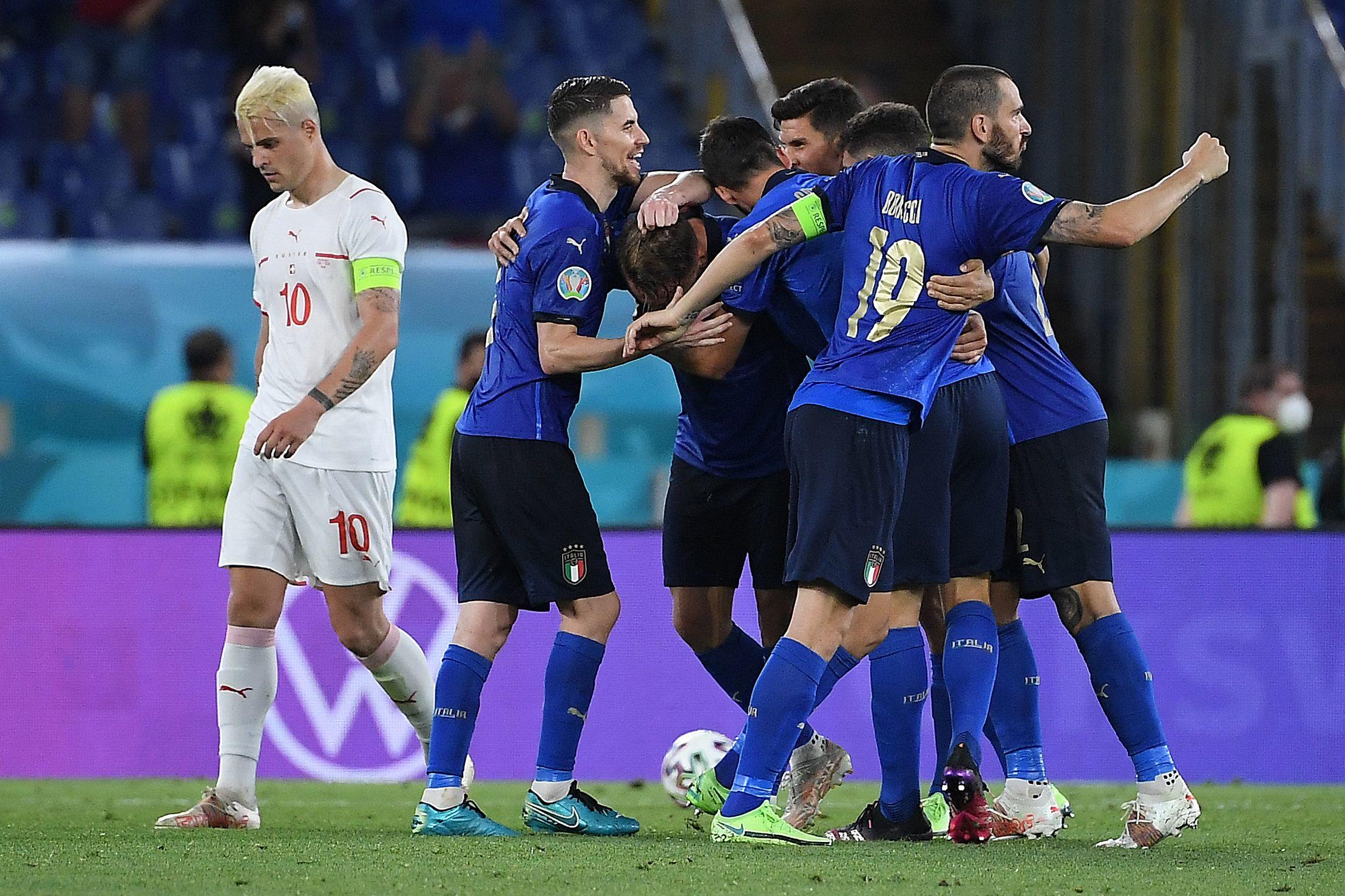 L'Italie est la première nation qualifiée pour la suite de l'Euro, mercredi soir face à la Suisse (3-0). AFP/Ettore Ferrari