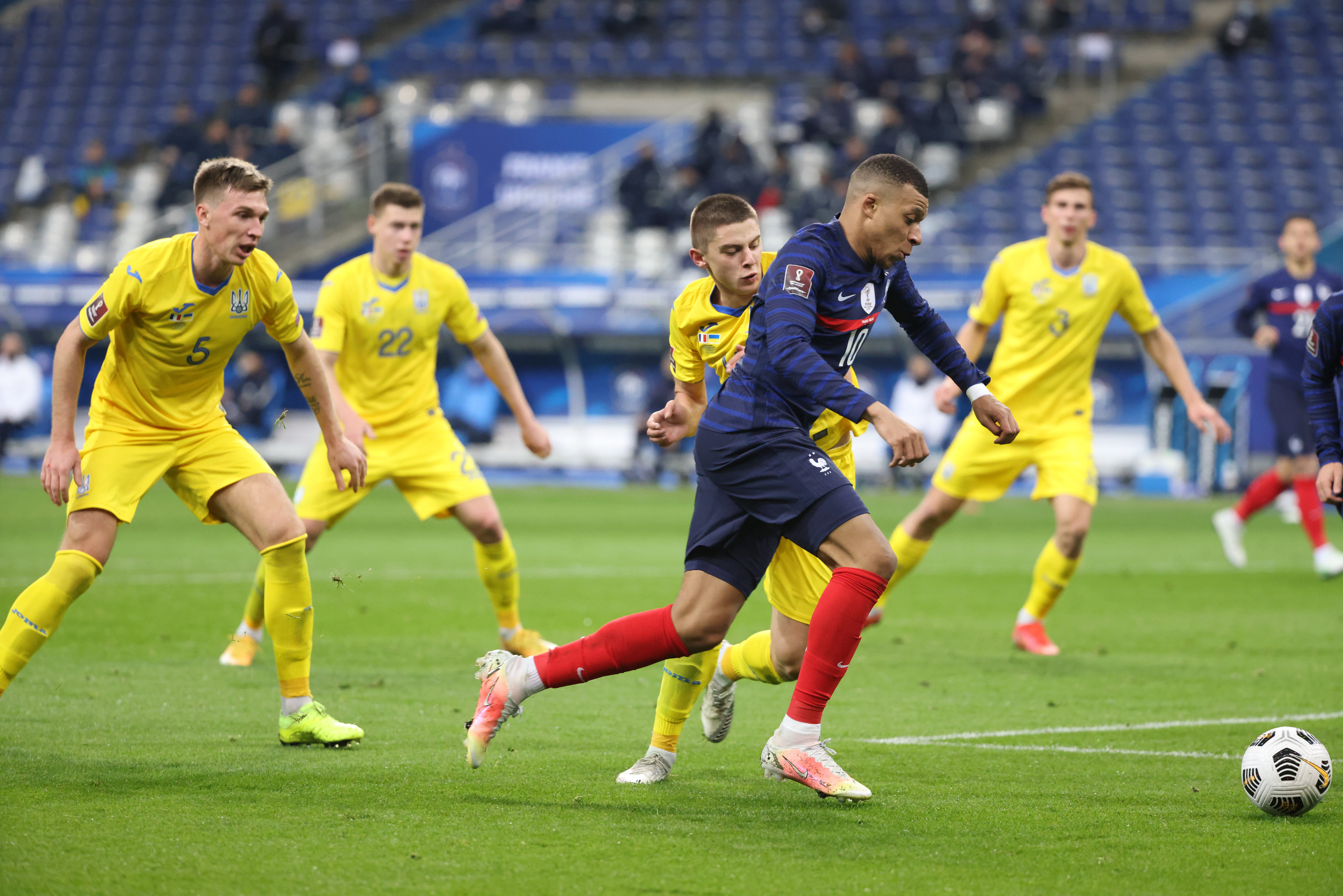 Equipe de France : Kylian Mbappé, un match raté qui pose question