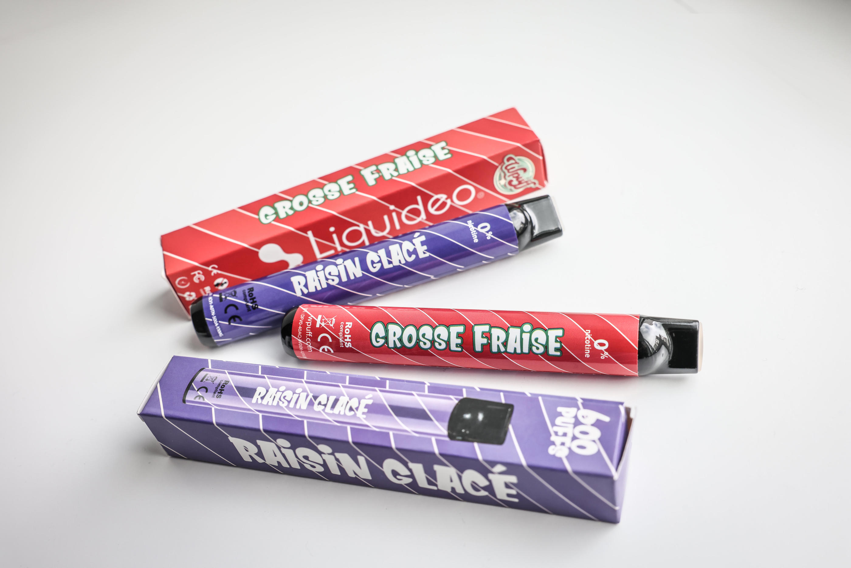 Bassin creillois : 880 cigarettes lectroniques jetables saisies lors d'un  contrle de la police et des douanes - Le Parisien