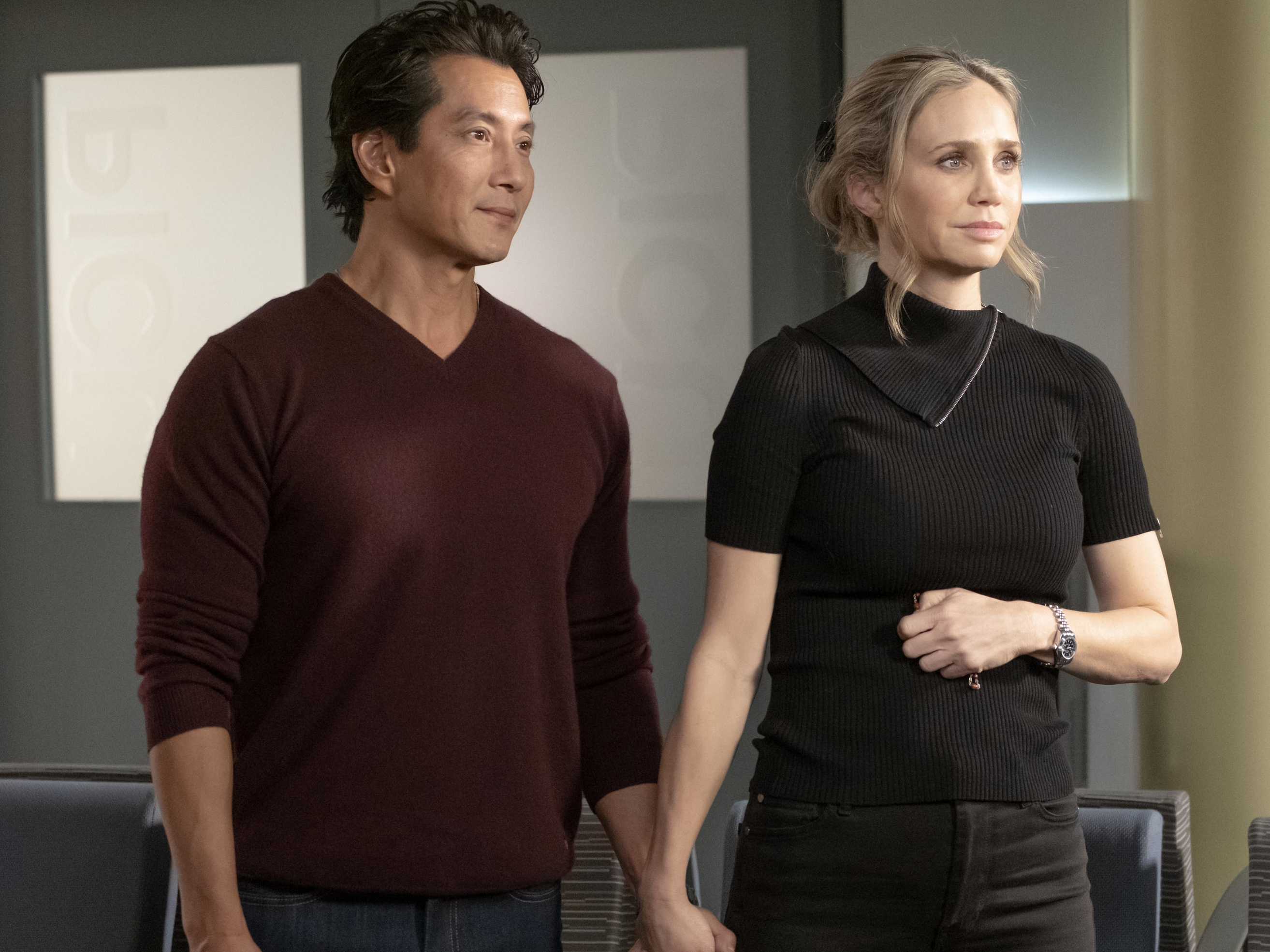 Will Yun Lee et Fiona Gubelmann, présents lors de la toute première saison, ici lors de la saison 7 de « Good Doctor ». La dernière. TF 1/Sony pictures/ABC/Jeff Weddell