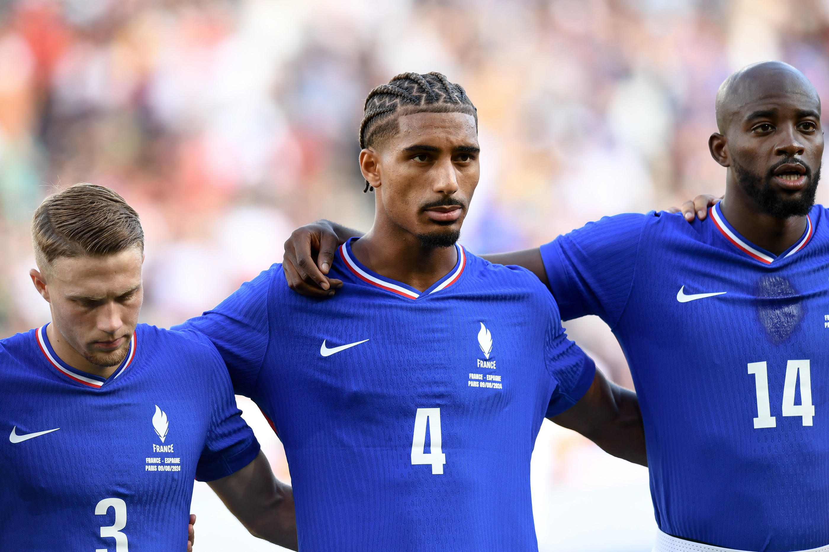 Loïc Badé (au centre, entre Adrien Truffert et Jean-Philippe Mateta) n'oubliera jamais l'incroyable aventure humaine de ces JO de Paris. Icon Sport/FEP/Philippe Lecœur