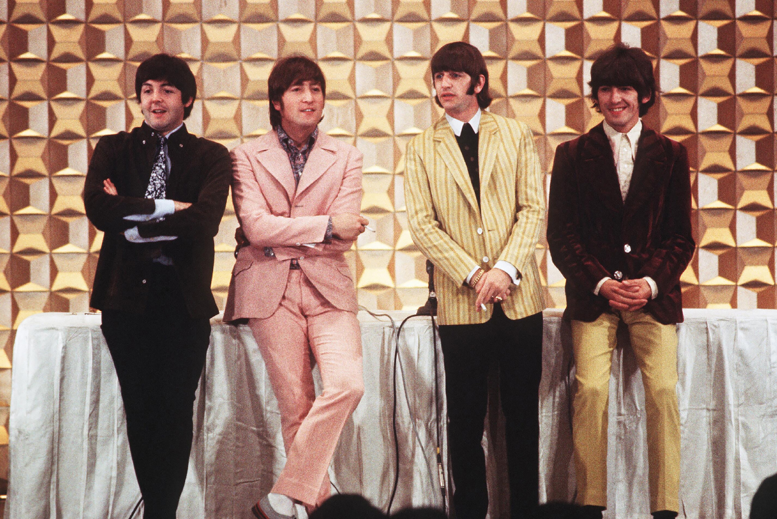 Le groupe de Liverpool, composé de Paul McCartney, John Lennon, Ringo Starr and George Harrison (de gauche à droite) s'était dissocié en 1970. AFP/Jiji Press