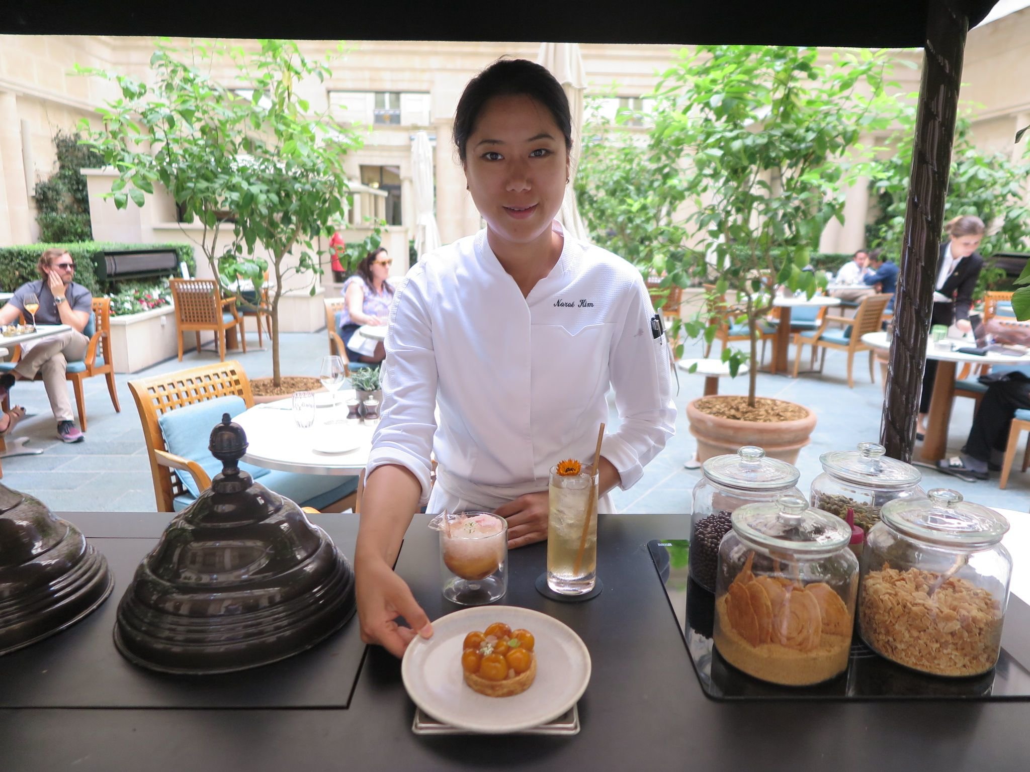 Paris (IIe), ce jeudi. Naraé Kim a grandi à Dangjin, près de Séoul, et s’est initiée à la pâtisserie dans une académie locale à 15 ans. LP/C.H.