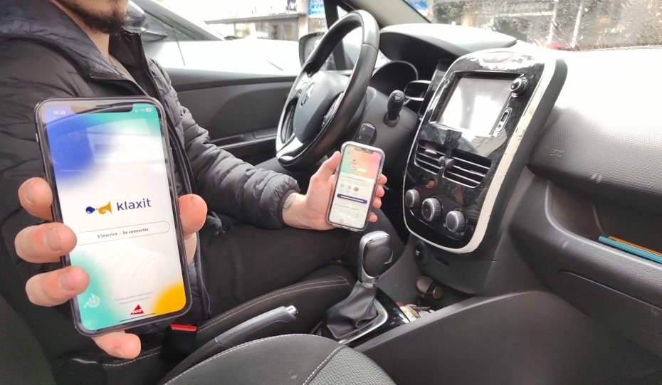 Pour frauder, certains conducteurs embarquent à bord de leur véhicule un second téléphone connecté à l'application de covoiturage pour le faire passer pour un passager. LP/Laurent Derouet