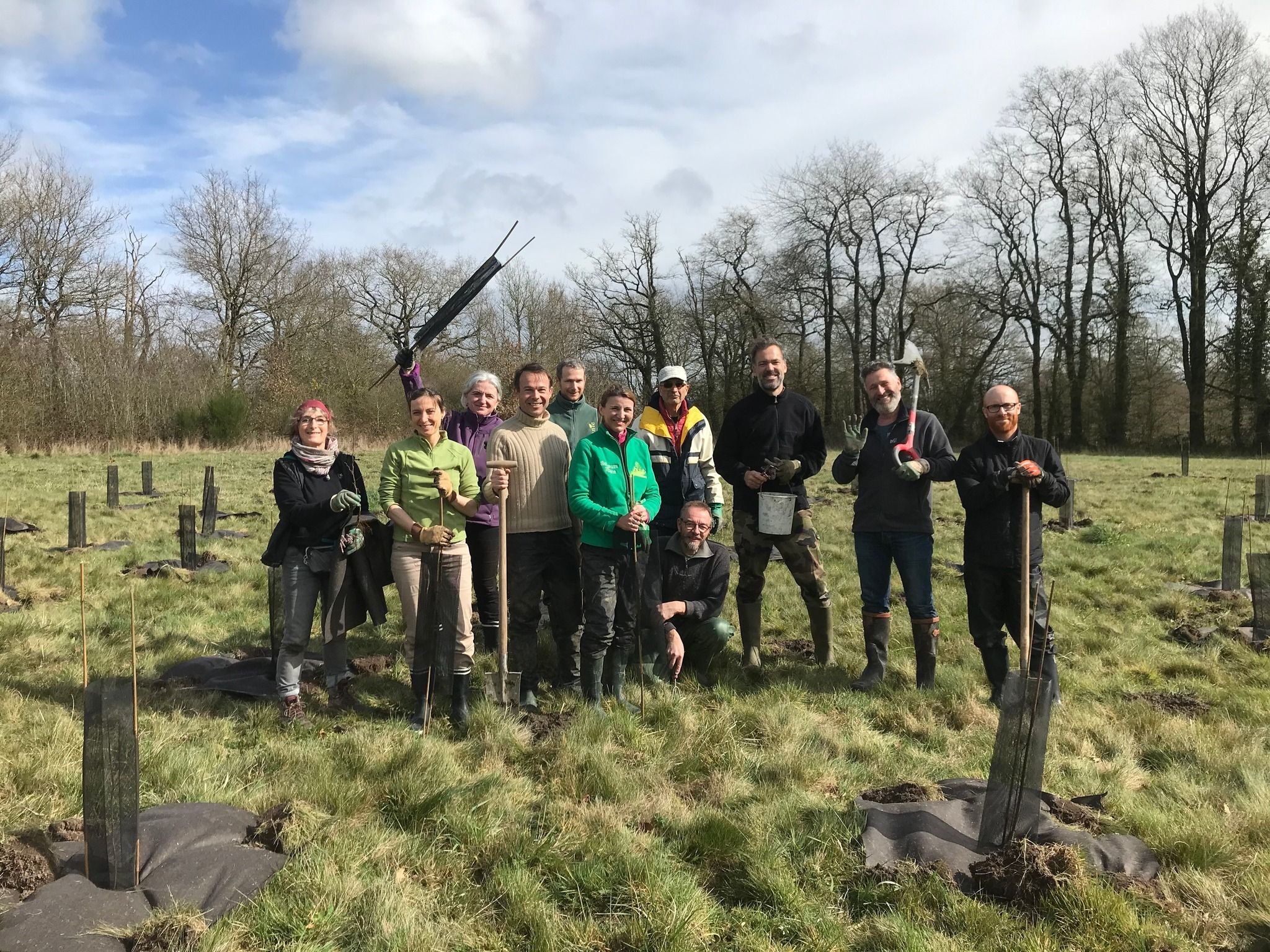 L'association a déjà planté trois forêts, comme ici à Clessé (Deux-Sèvres), sur le dernier terrain acquis par la structure. /Semeurs de forêts