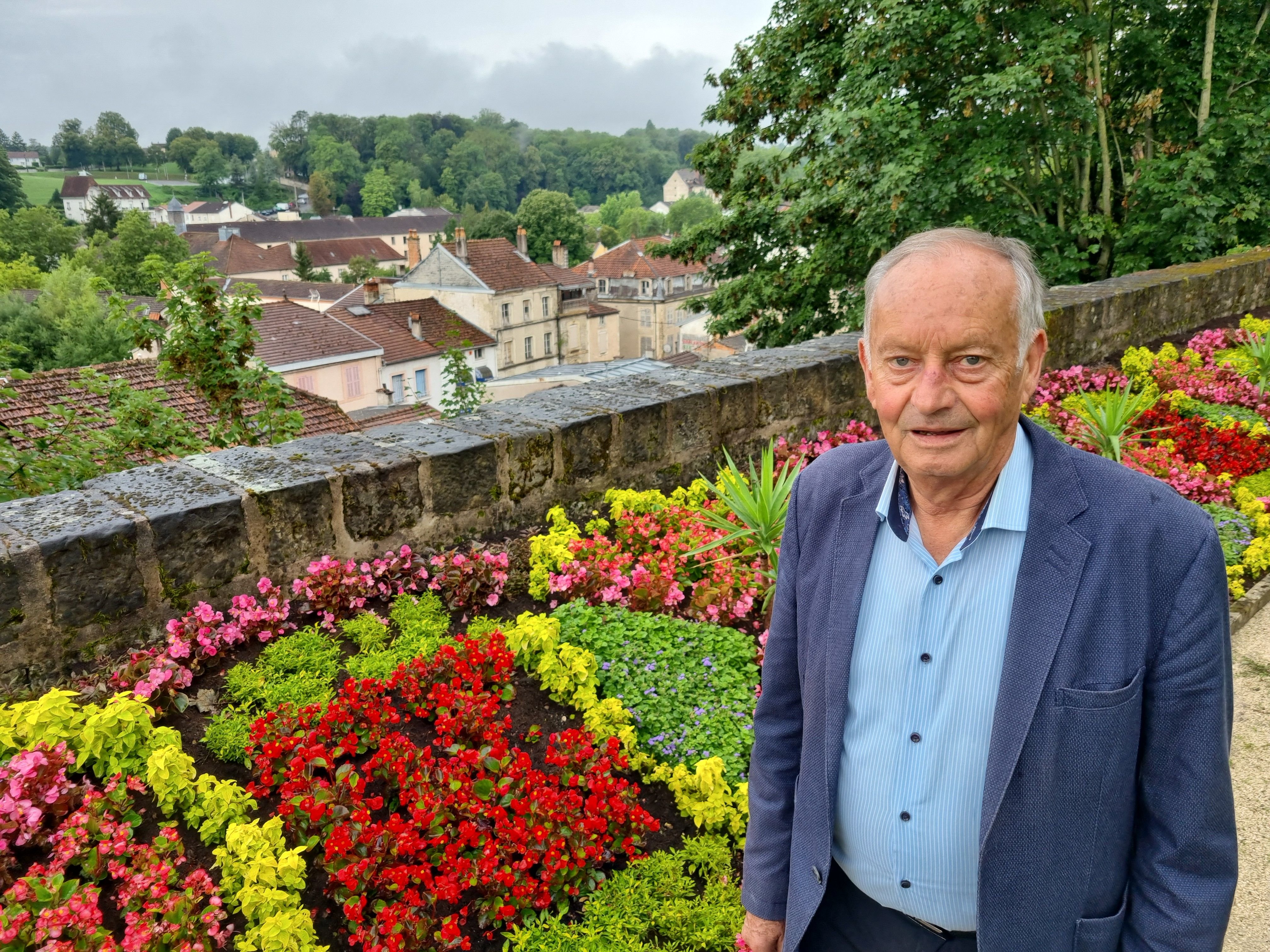 « On choisit notre commune pour sa qualité de vie », assure André Noirot, le maire de Bourbonne-les-Bains (Haute-Marne). LP/Antoine Pétry