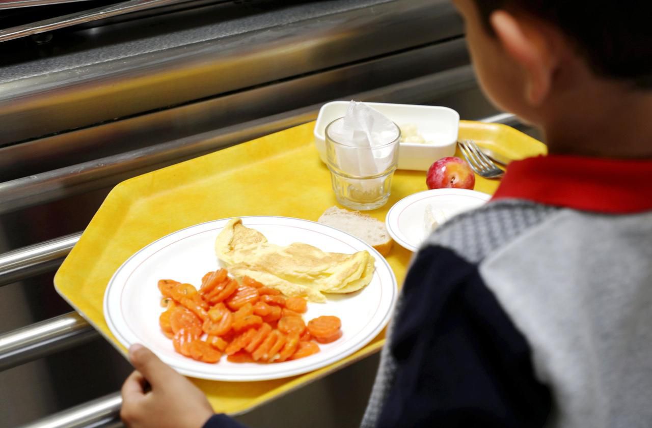 <b></b> Illustration. En raison de la crise sanitaire, l’organisation des cantines scolaires est compliquée pour les fournisseurs de repas, mais aussi pour les communes. 