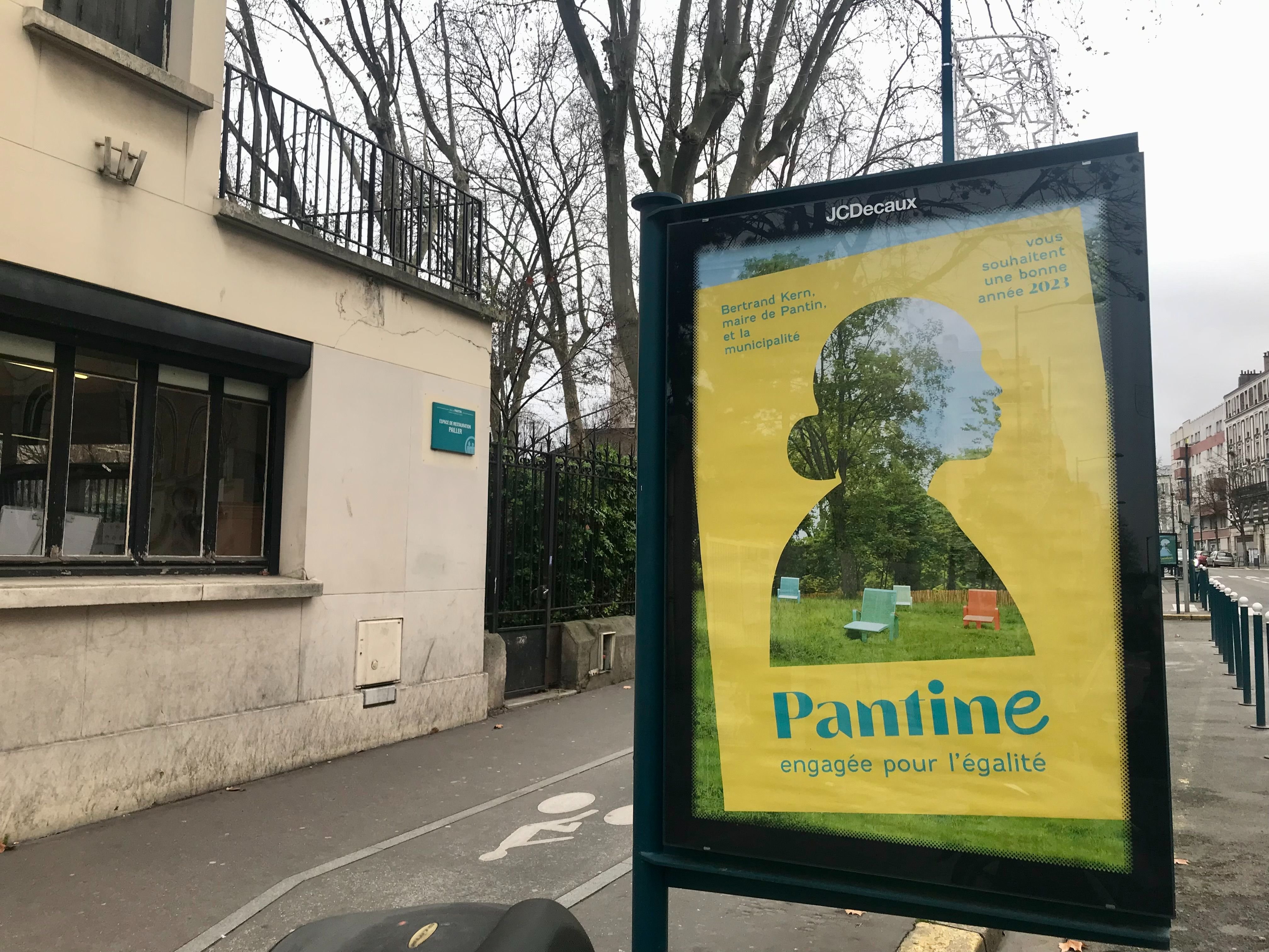 La ville de Pantin a décidé de renommer symboliquement la commune. Des affiches vantant cette mesure ont été placardées dans la ville en début de semaine. LP/Hélène Haus